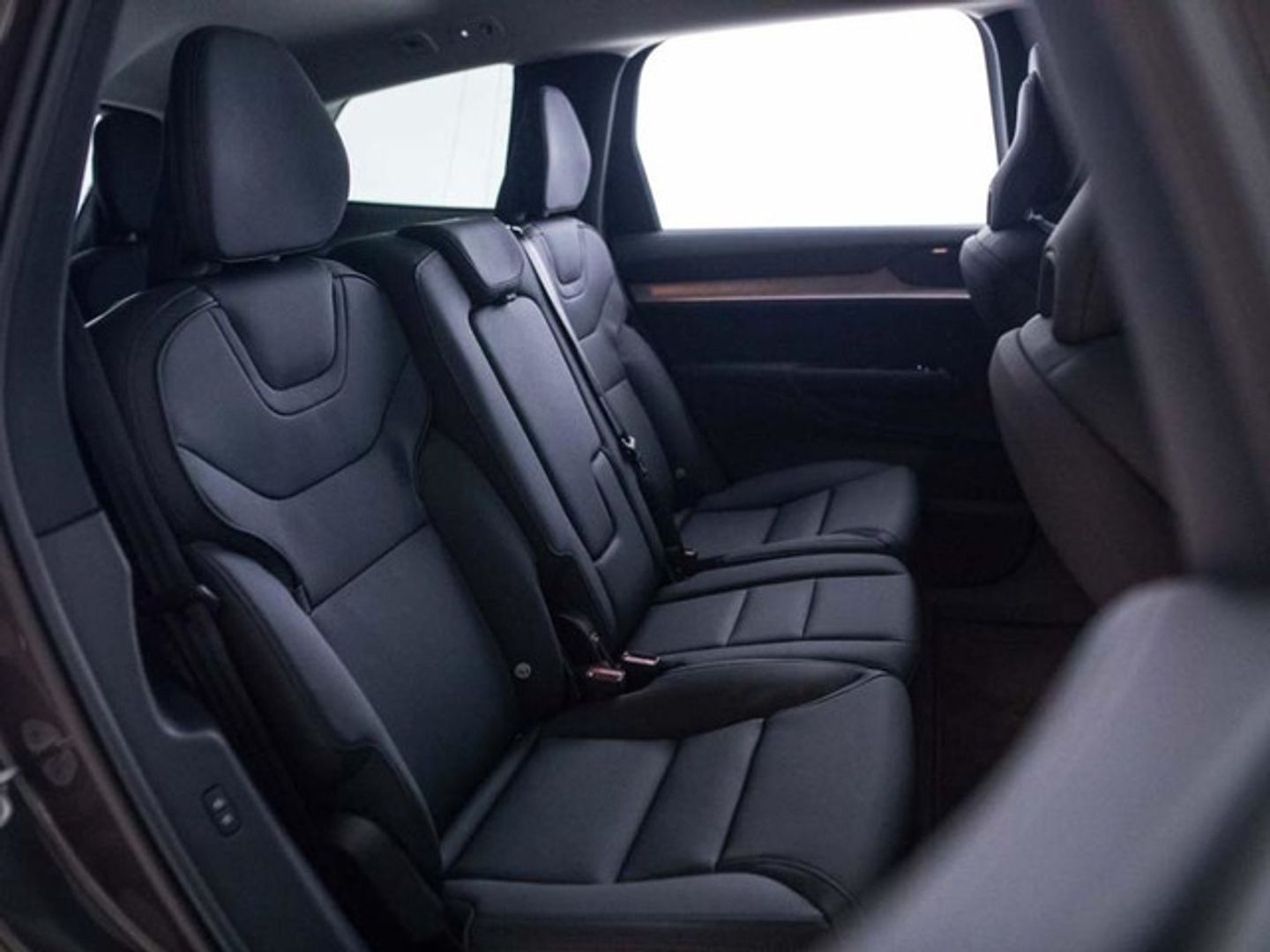 Volvo EX90 Twin BEV Ultra eAWD 300 kW (408 CV)