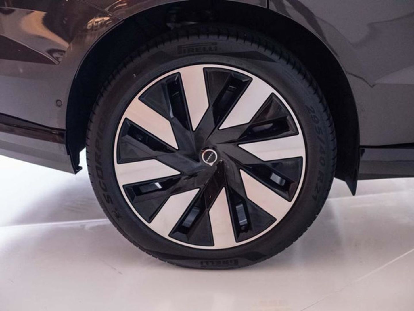 Volvo EX90 Twin BEV Ultra eAWD 300 kW (408 CV)