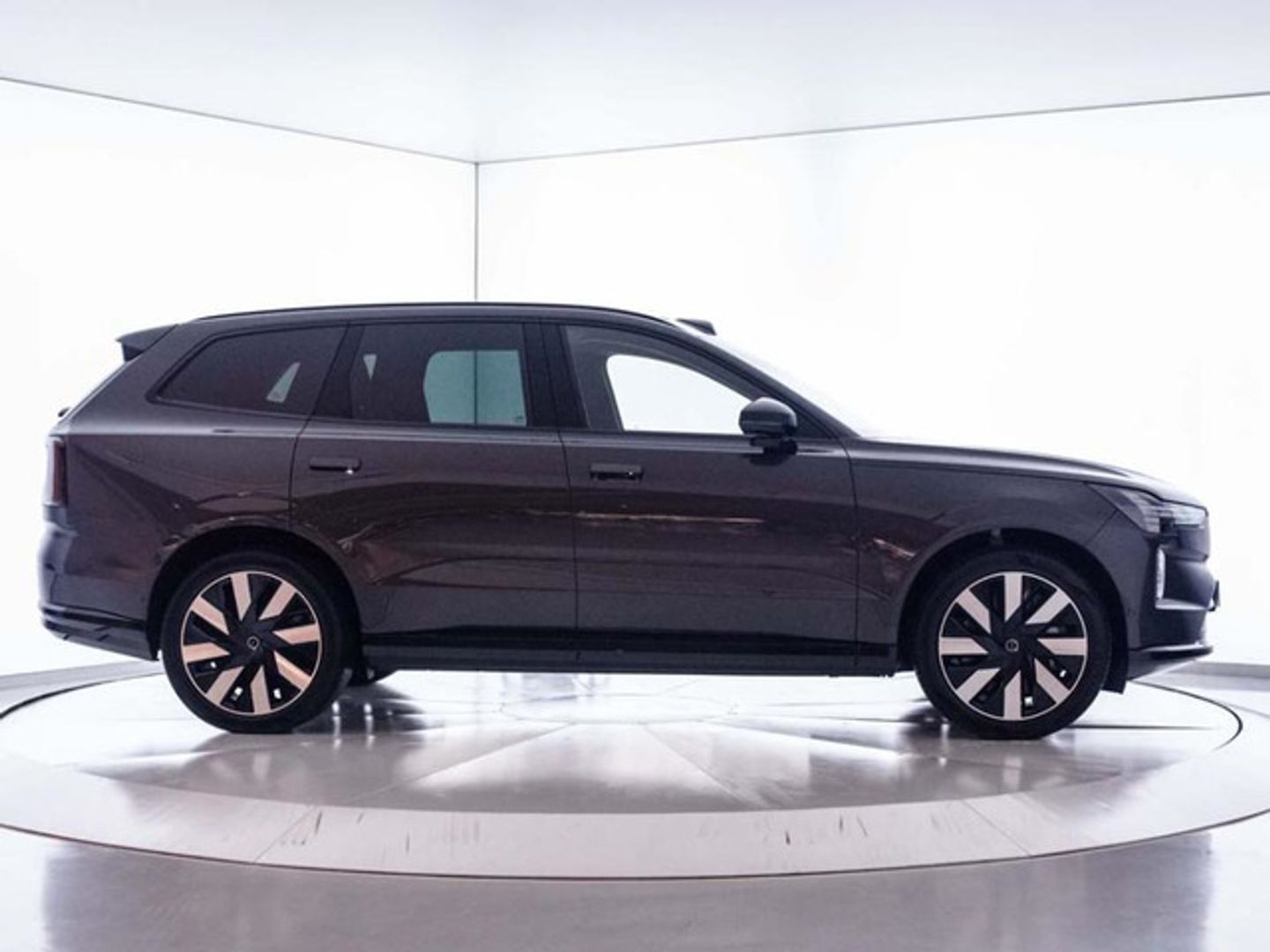 Volvo EX90 Twin BEV Ultra eAWD 300 kW (408 CV)