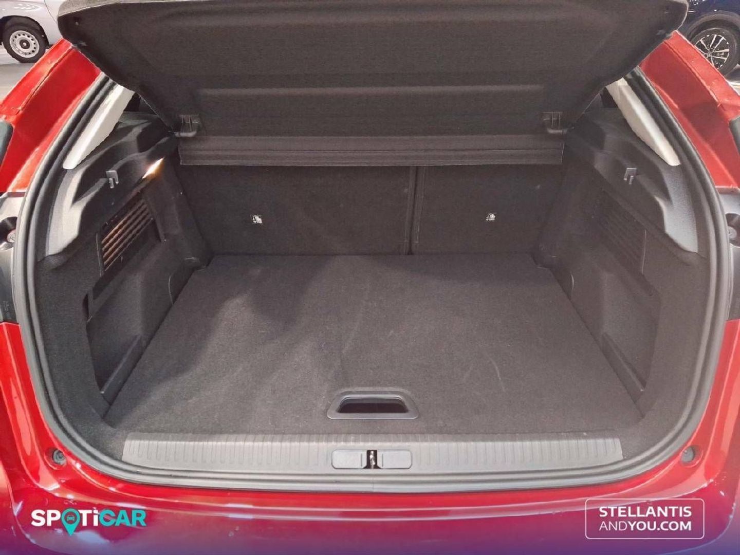 Citroen ë-C4 50kW eléctrico Feel Pack 100 kW (136 CV)