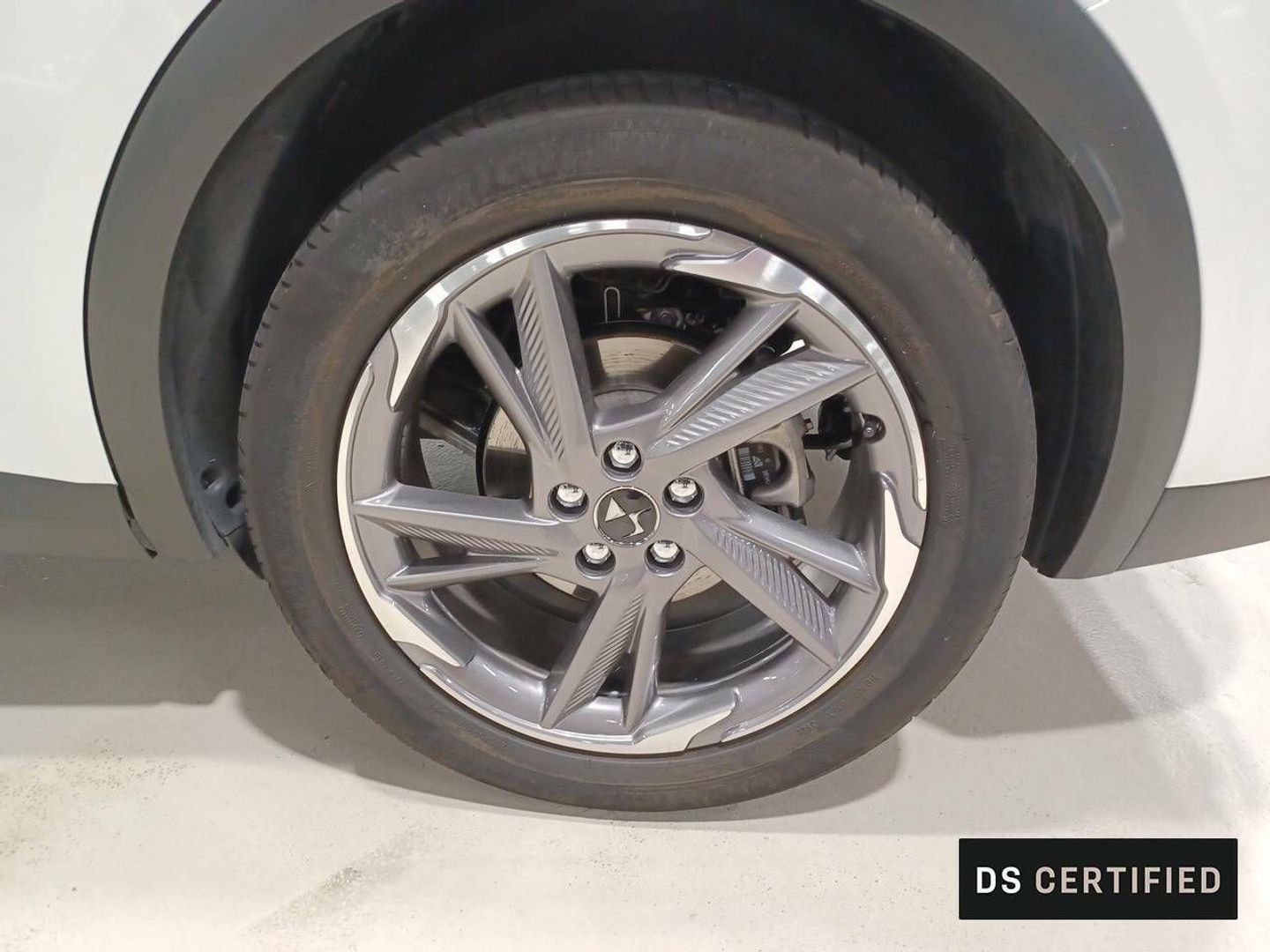 Ds DS7 Crossback E-Tense 300