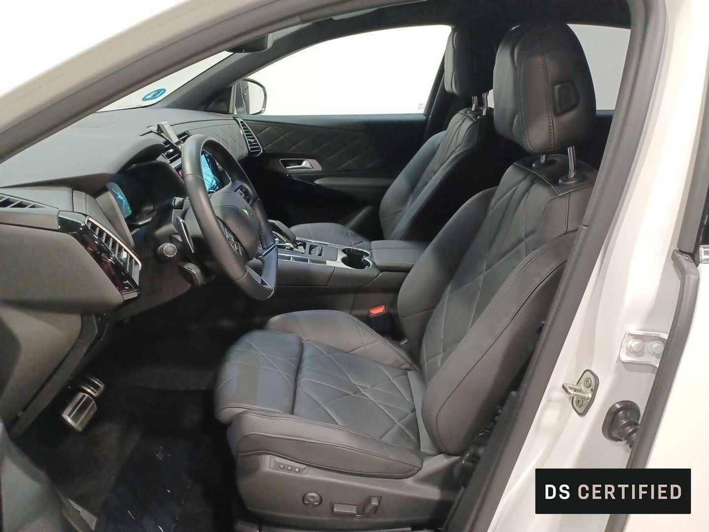 Ds DS7 Crossback E-Tense 300