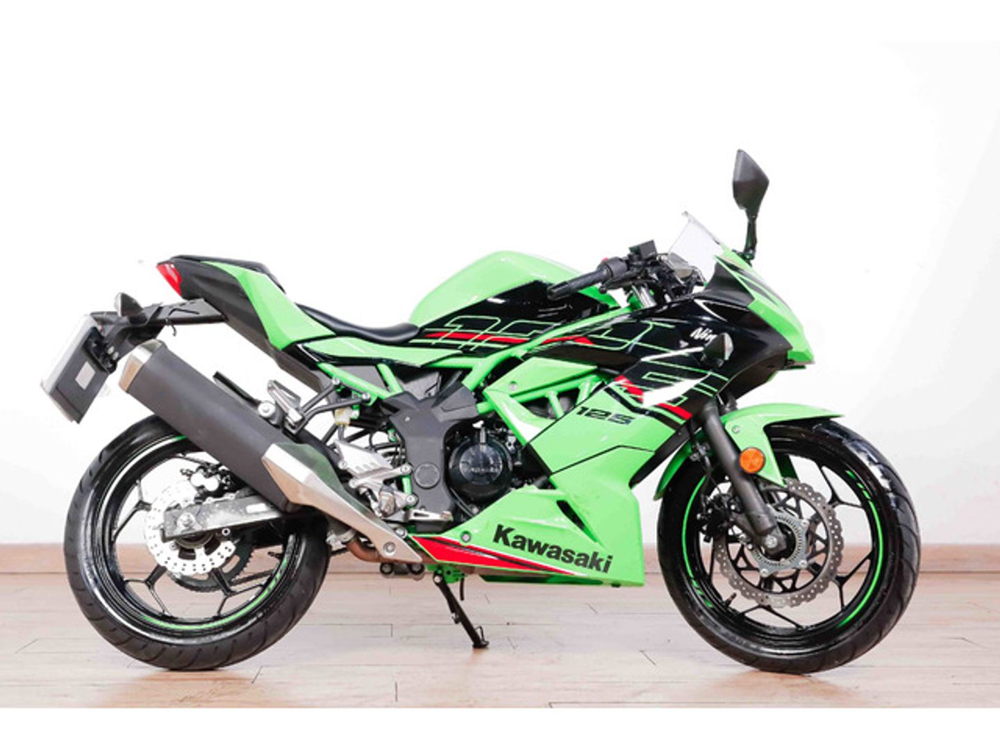 Kawasaki Ninja 125 Verde Motorcycle