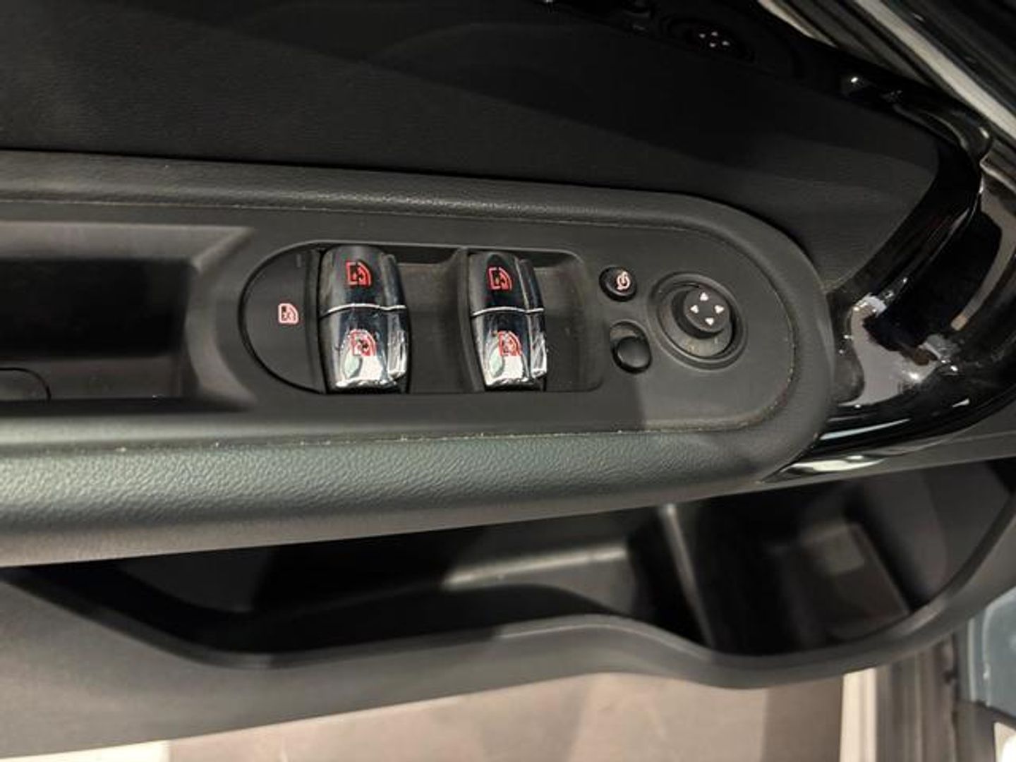 MINI MINI Countryman Cooper 100 kW (136 CV)