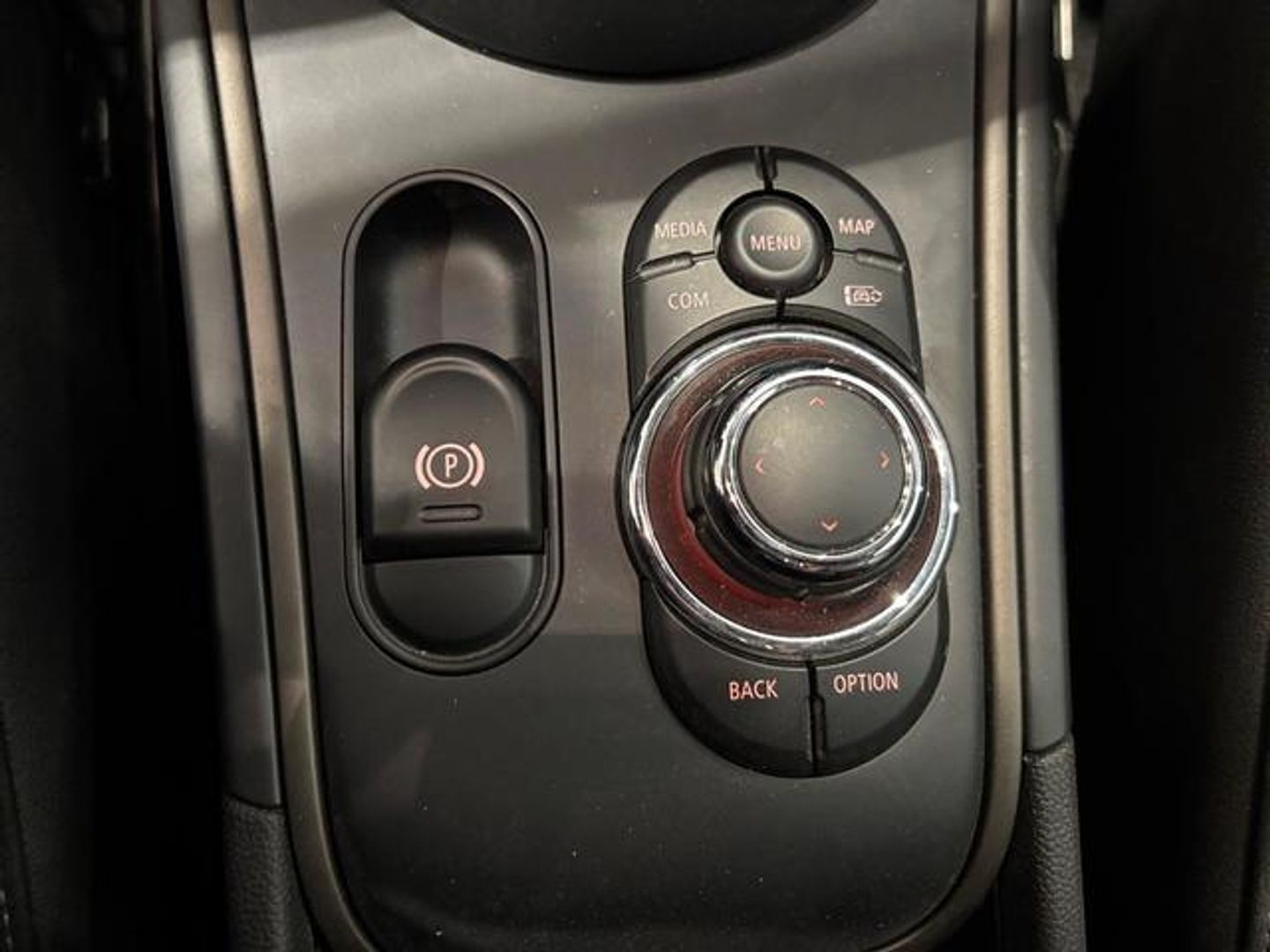 MINI MINI Countryman Cooper 100 kW (136 CV)