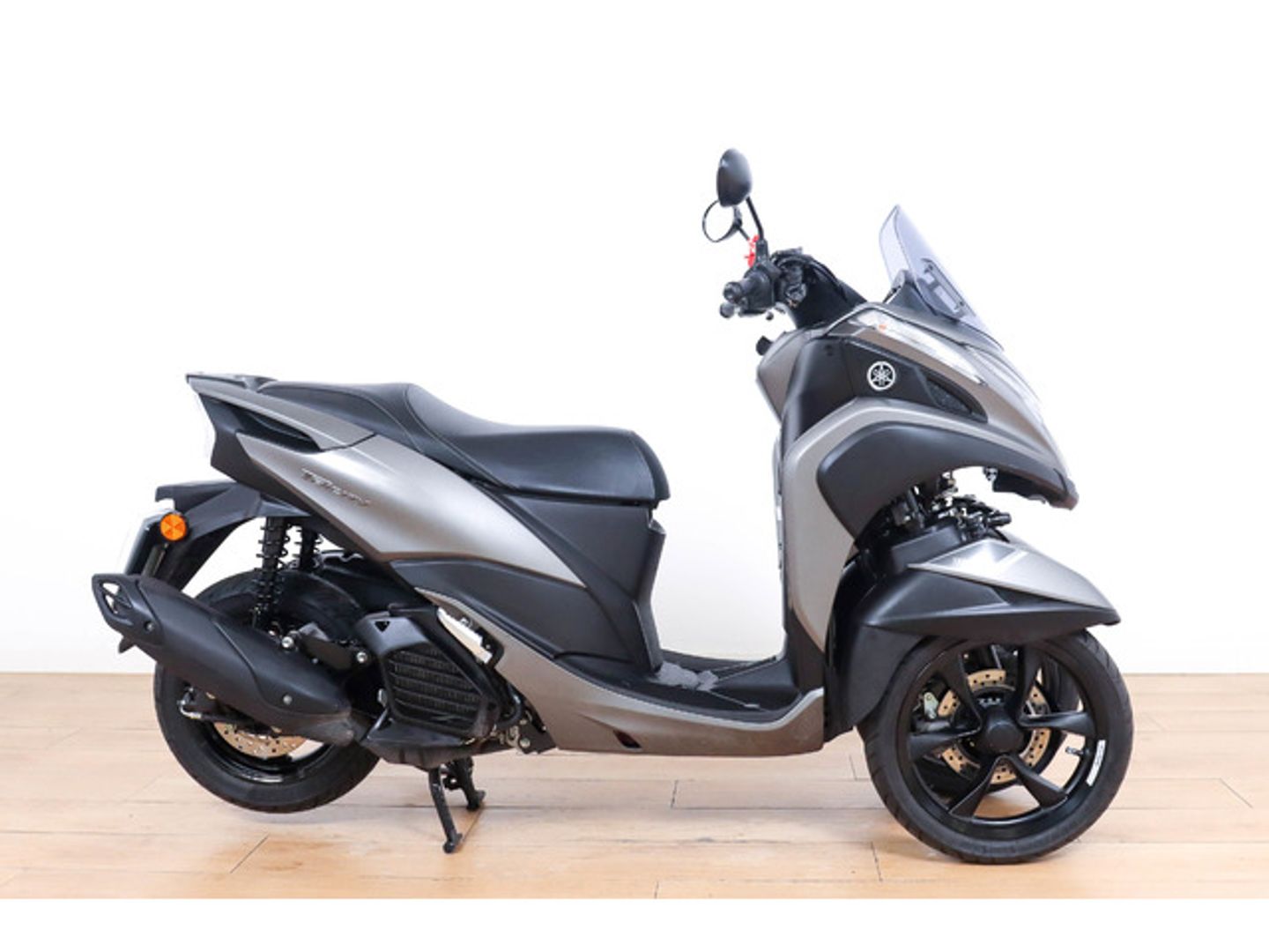 Yamaha TRICITY 125 Gris Motorcycle