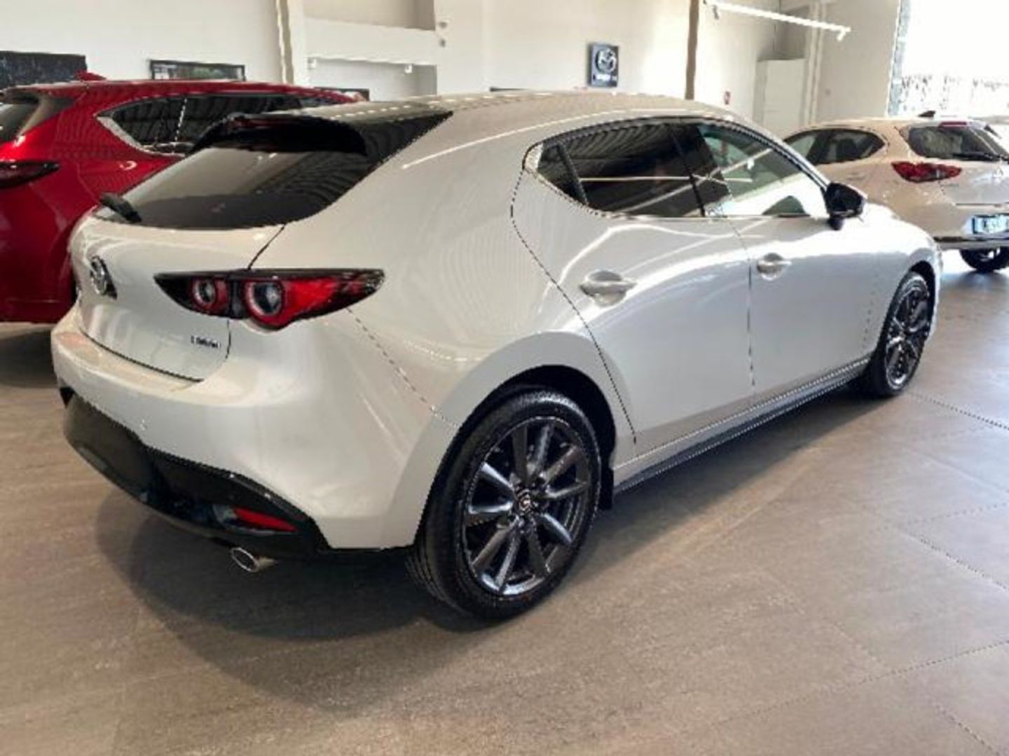 Mazda Mazda 3 2.0 Exclusive-Line