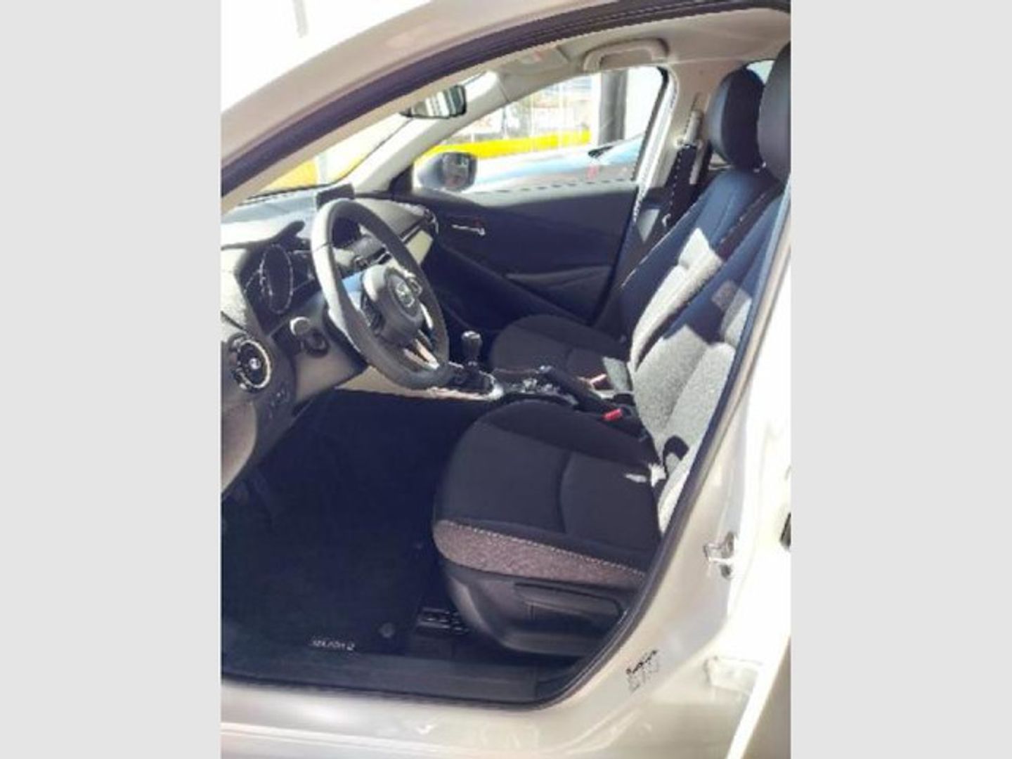 Mazda Mazda 2 1.5 Exclusive-Line