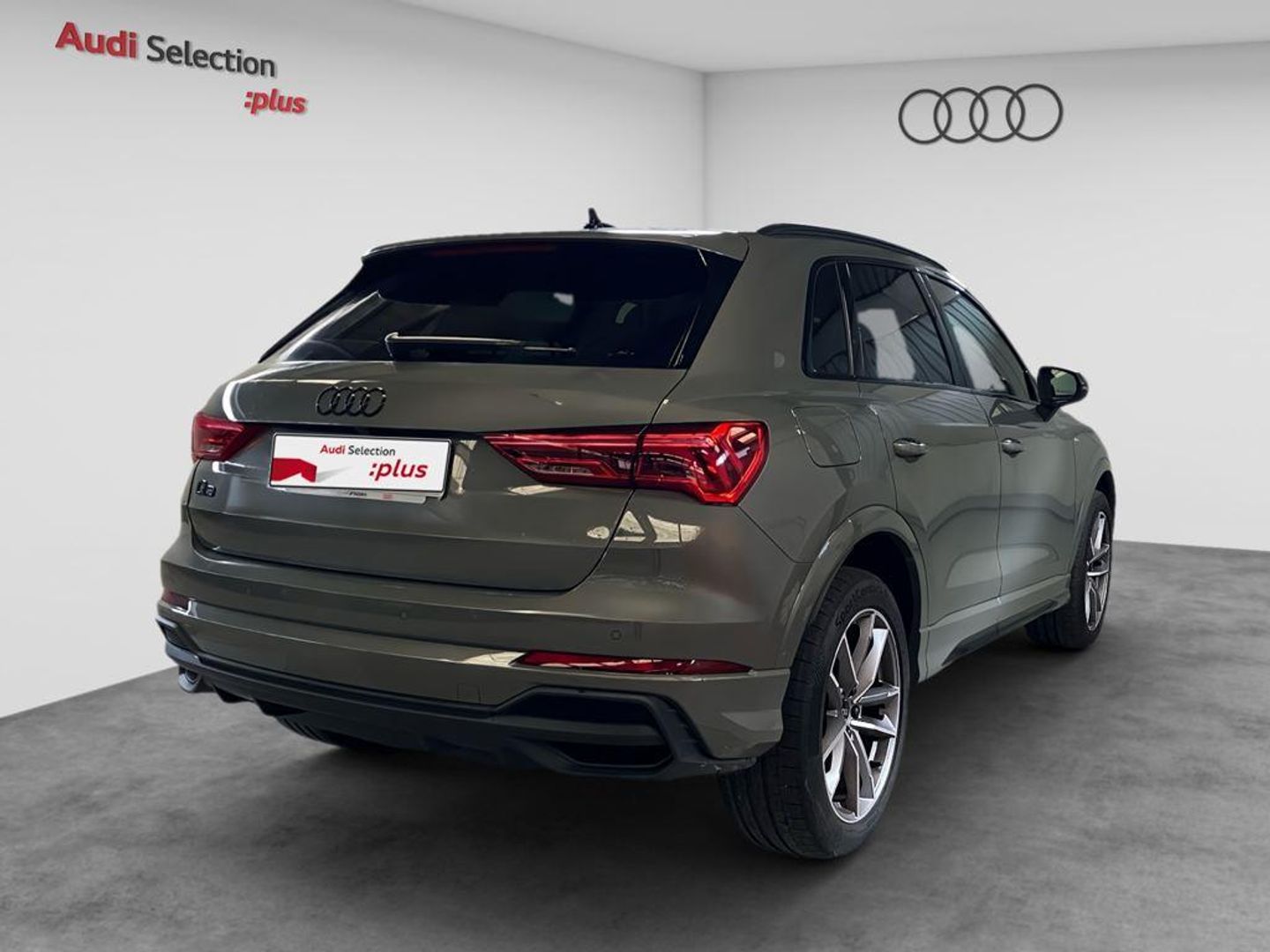 Audi Q3 35 TDI Black line