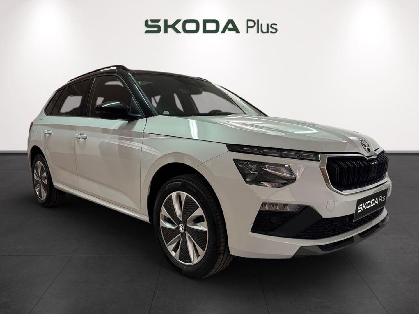 Skoda Kamiq 1.5 TSI Design DSG 110 kW (150 CV) Blanco All Terrain / Pick-up