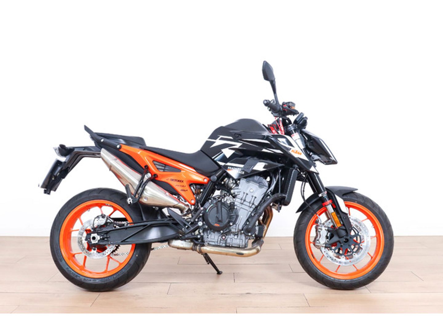 Ktm 890 DUKE GP Naranja Motorcycle