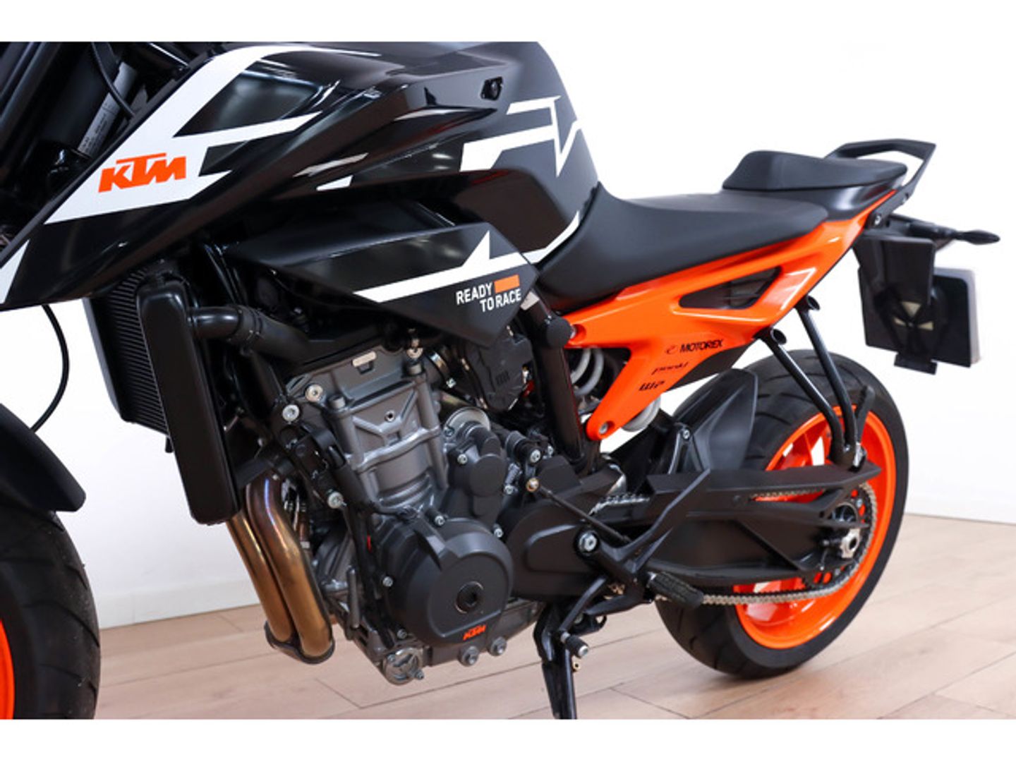 Ktm 890 DUKE GP