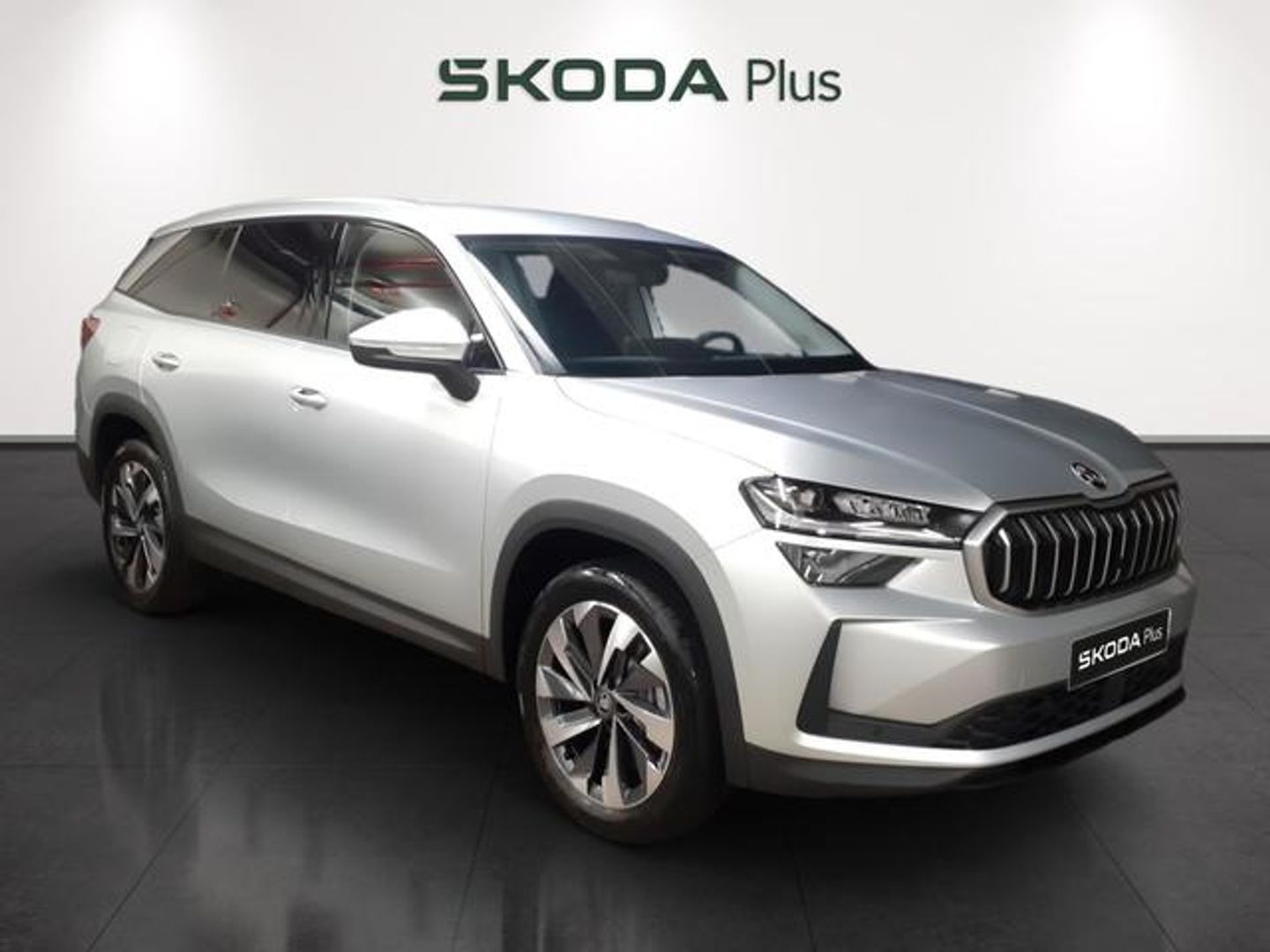 Skoda Kodiaq 1.5 TSI m-HEV Selection DSG 110 kW (150 CV) Gris Plata SUV