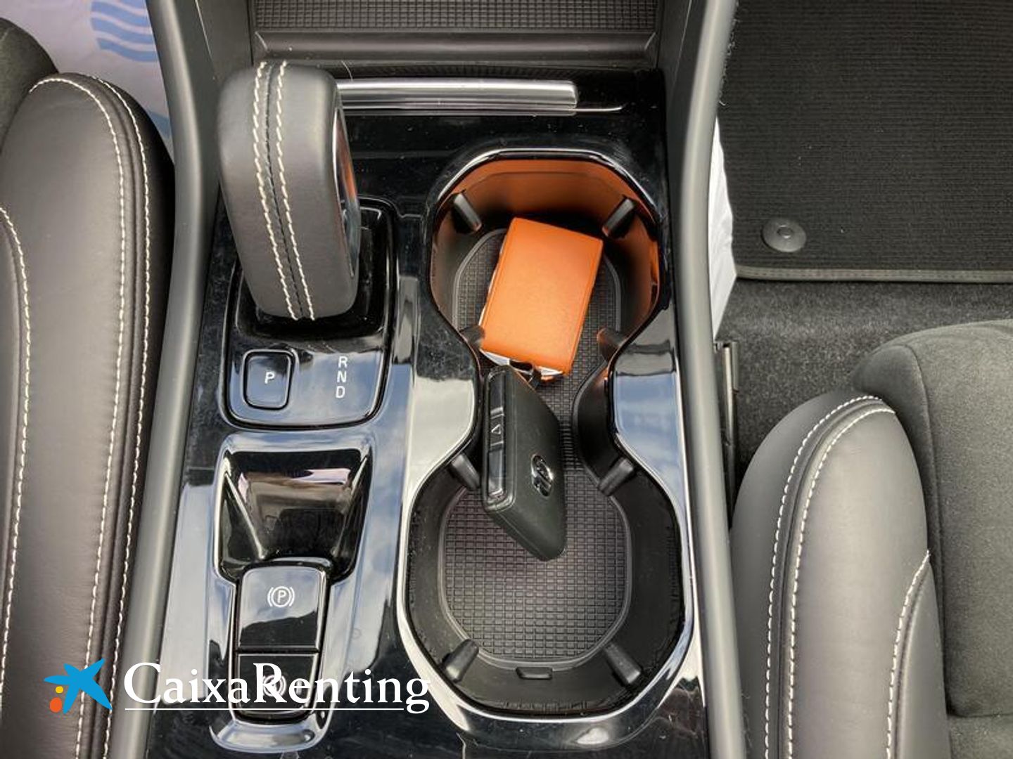 Volvo XC40 T4 Twin Recharge R-Design Auto 155 kW (211 CV)