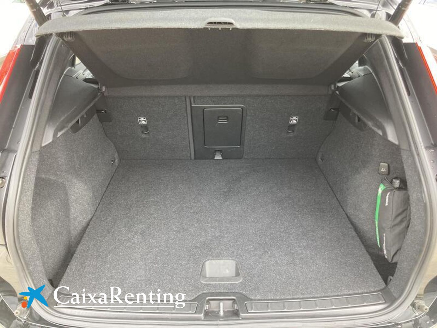 Volvo XC40 T4 Twin Recharge R-Design Auto 155 kW (211 CV)
