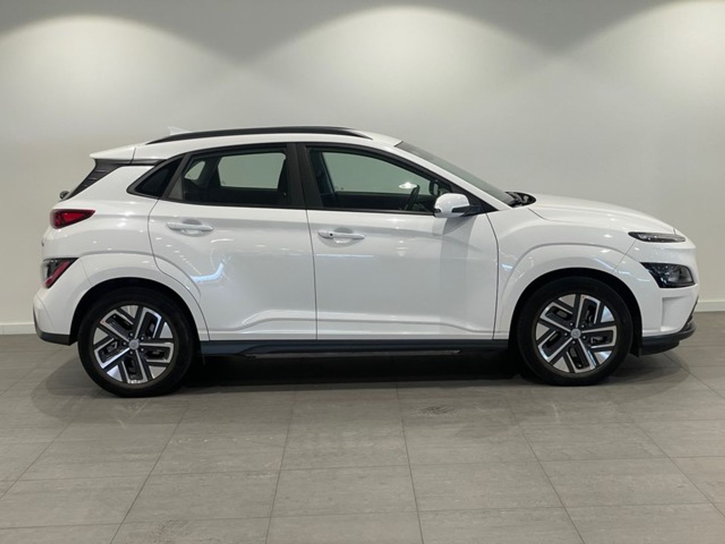 Hyundai Kona EV Maxx