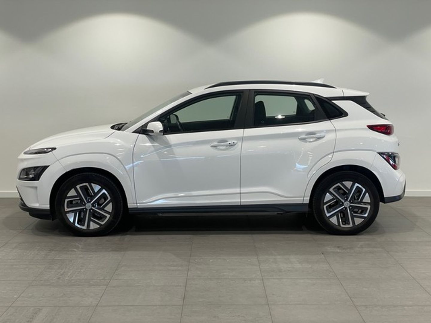 Hyundai Kona EV Maxx