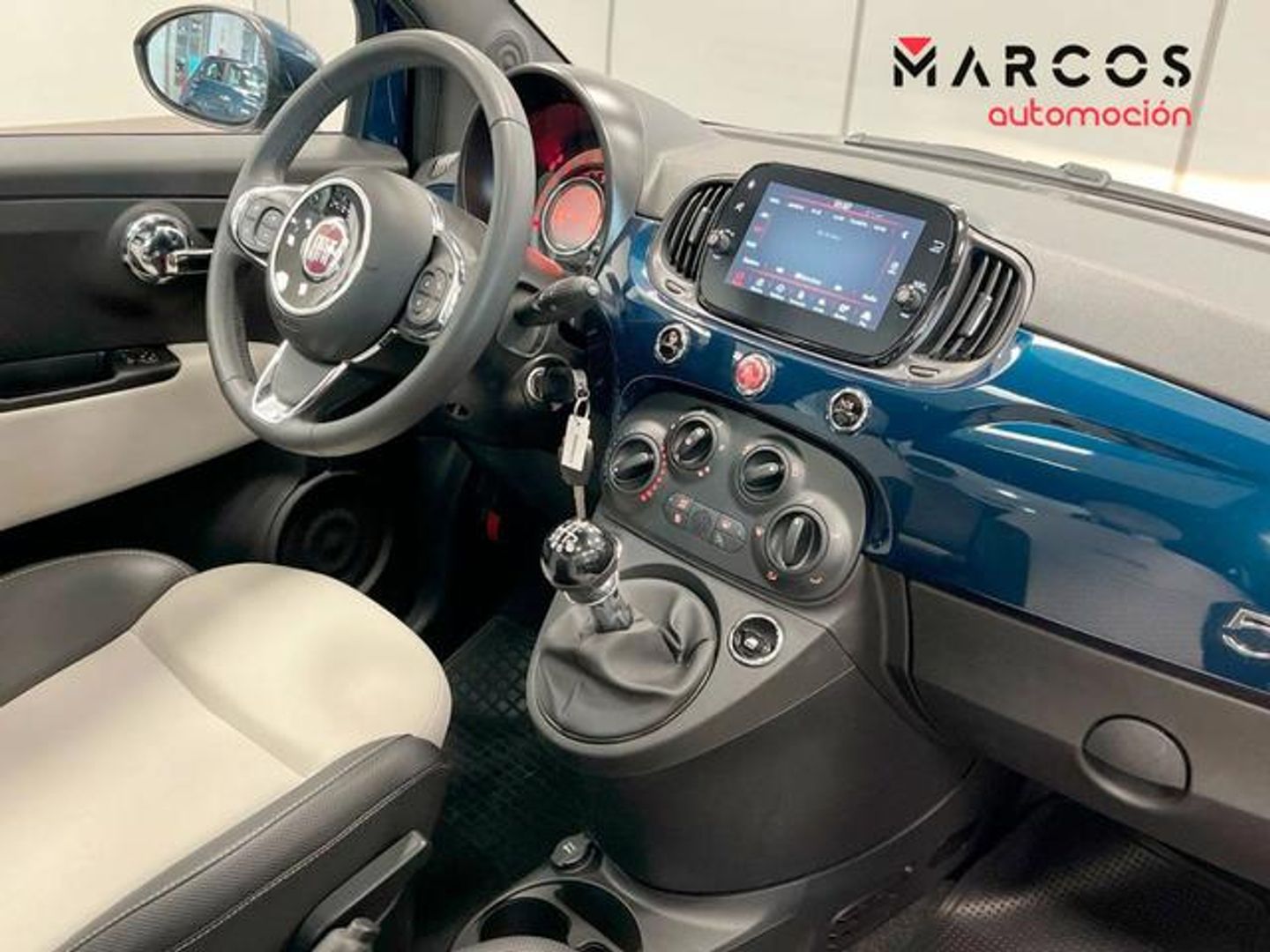 Fiat 500 1.0 Hybrid Dolcevita 51 kW (70 CV)