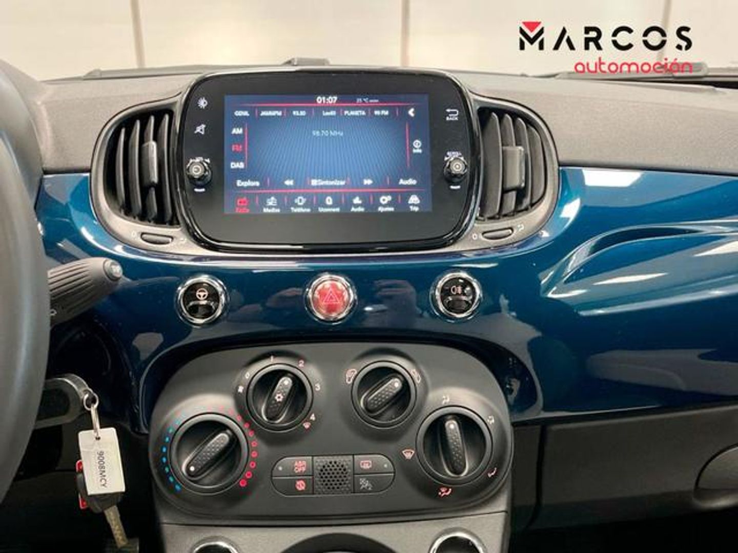 Fiat 500 1.0 Hybrid Dolcevita 51 kW (70 CV)