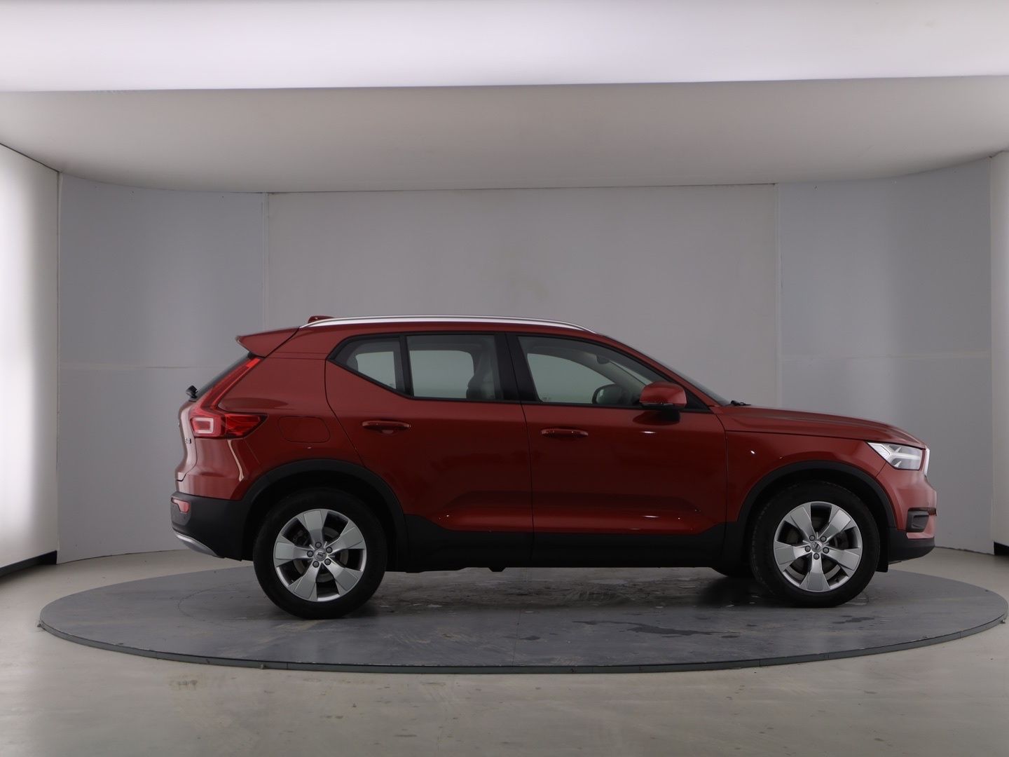 Volvo XC40 B4 G