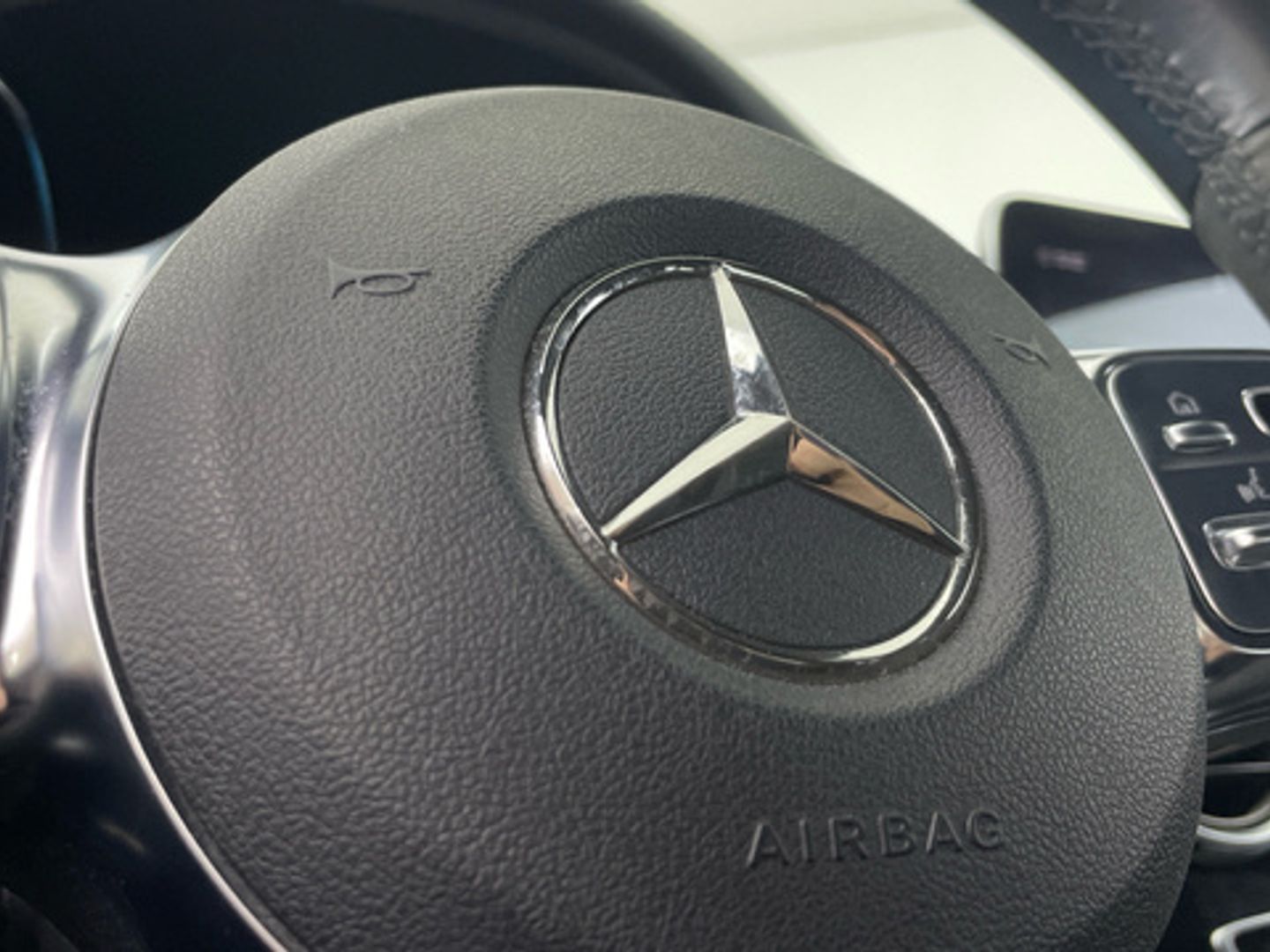 Mercedes-Benz Clase C 200 135 kW (184 CV)