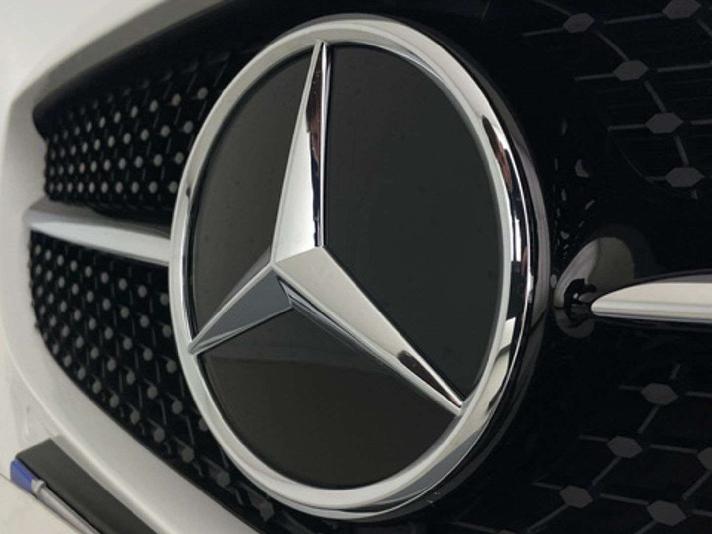 Mercedes-Benz Clase C 200 135 kW (184 CV)