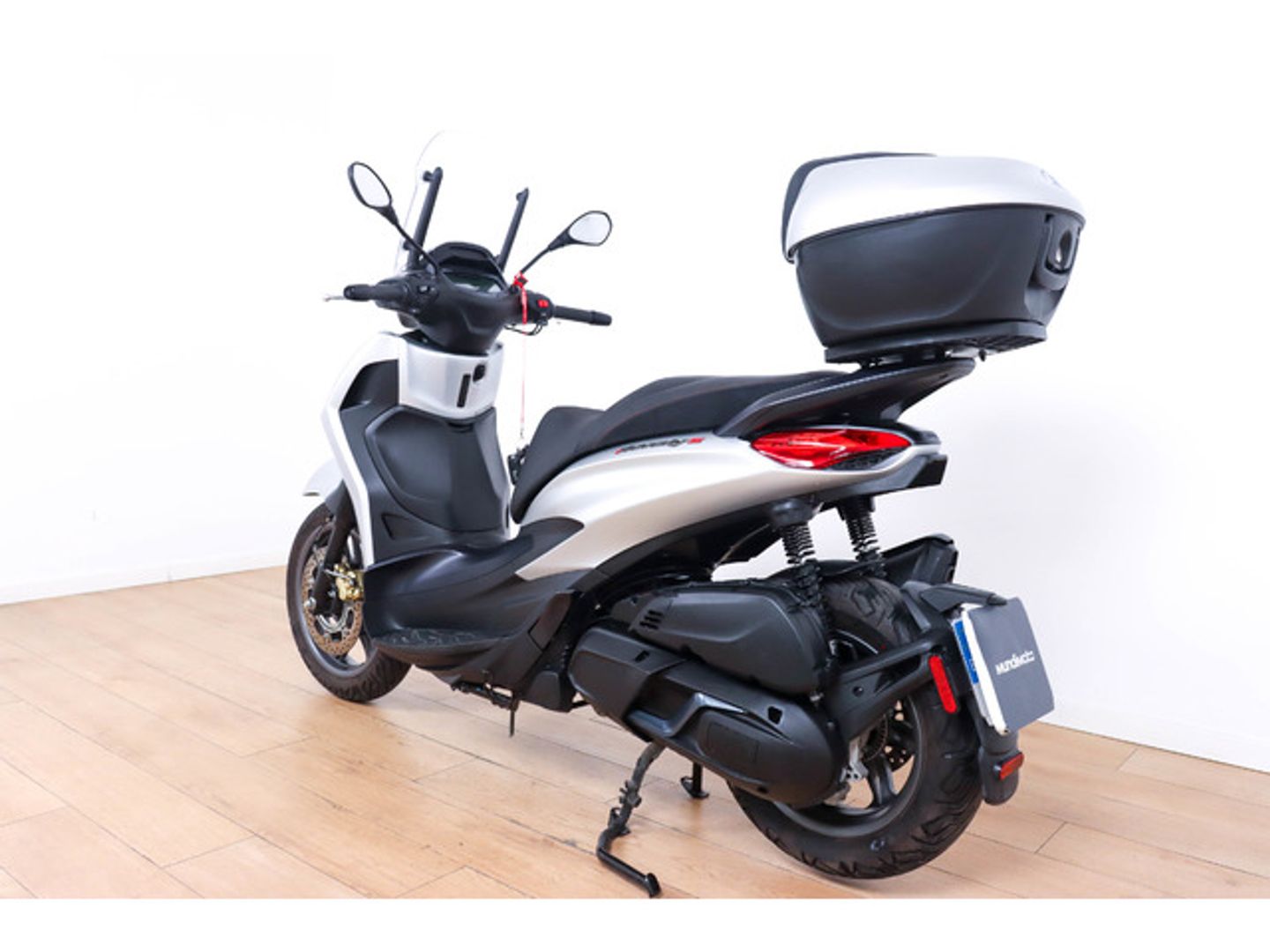 Piaggio BEVERLY 400 HPE S