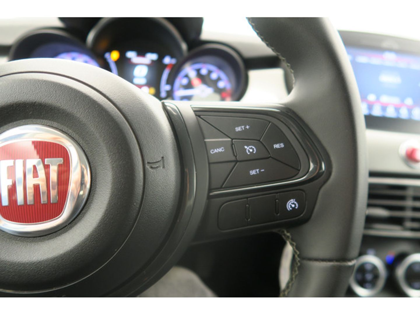 Fiat 500X 1.0 Firefly T3 Dolcevita Sport 88 kW (120 CV)