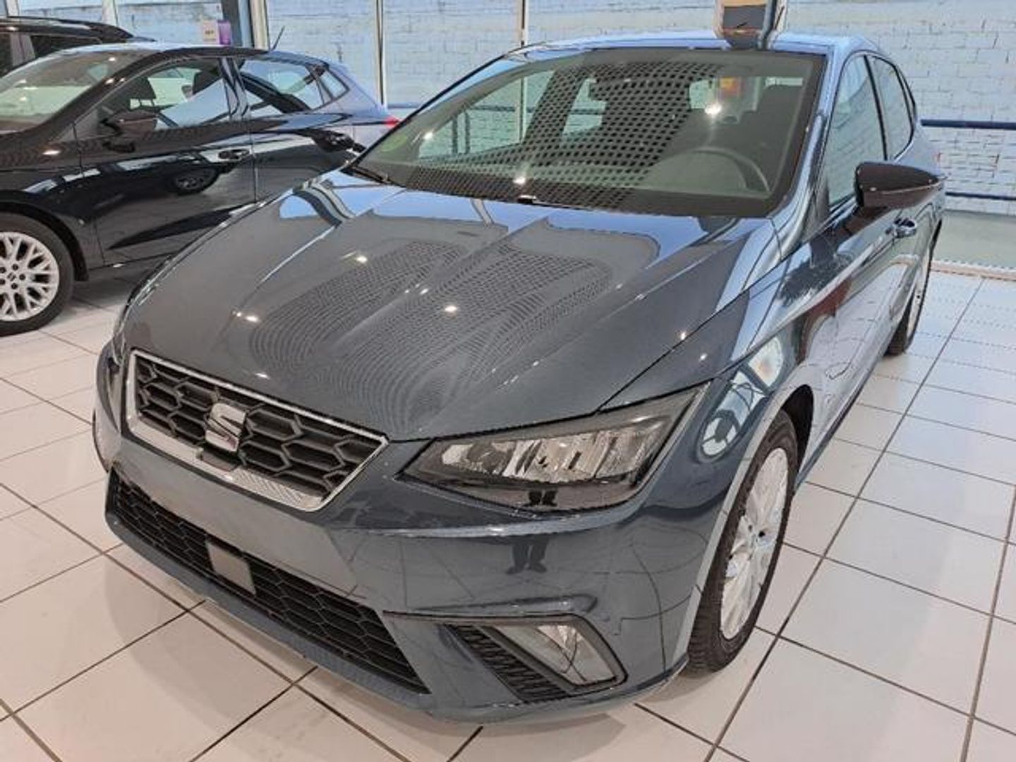 Seat Ibiza 1.0 TSI FR XM Gris Sedan