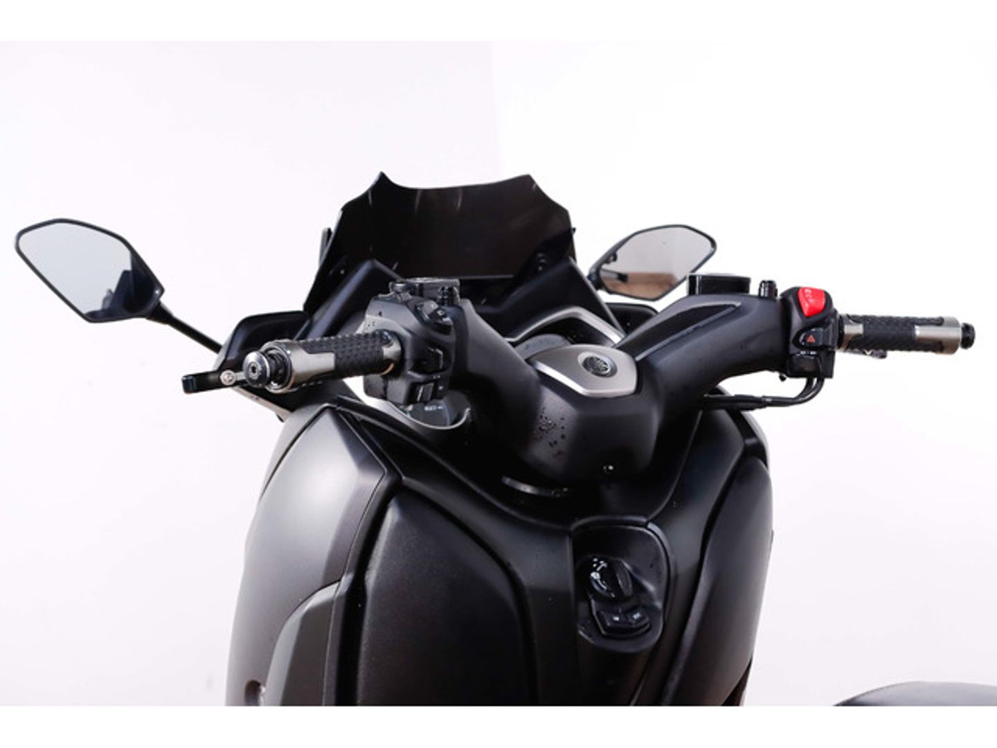 Yamaha X-Max 125