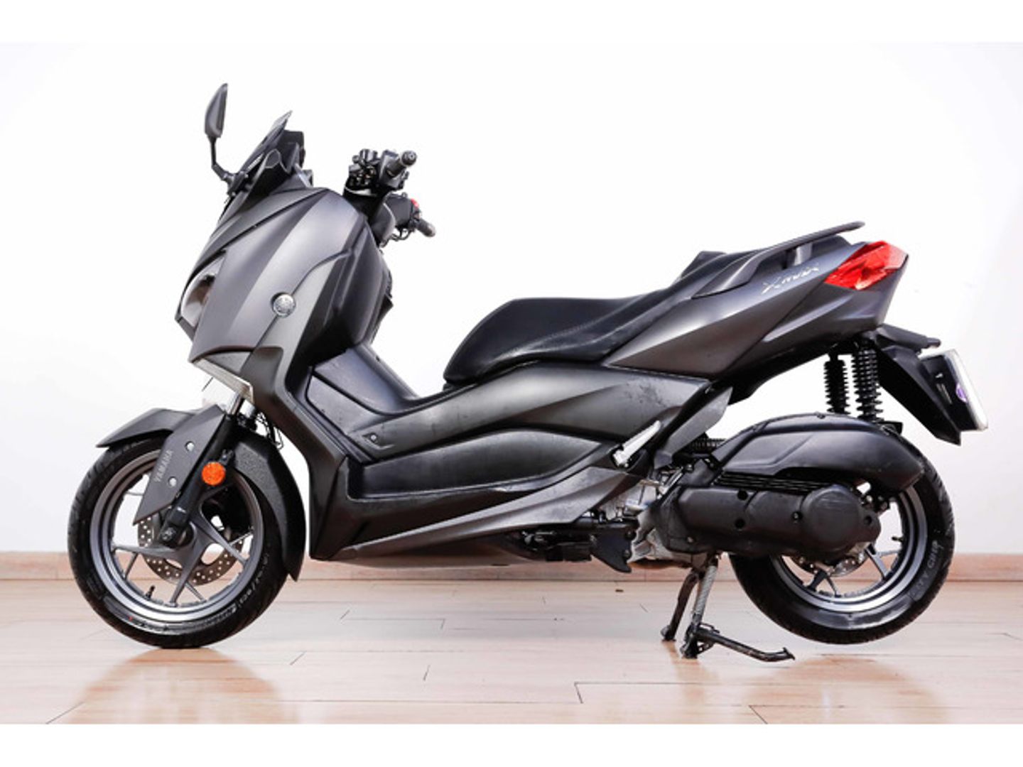 Yamaha X-Max 125
