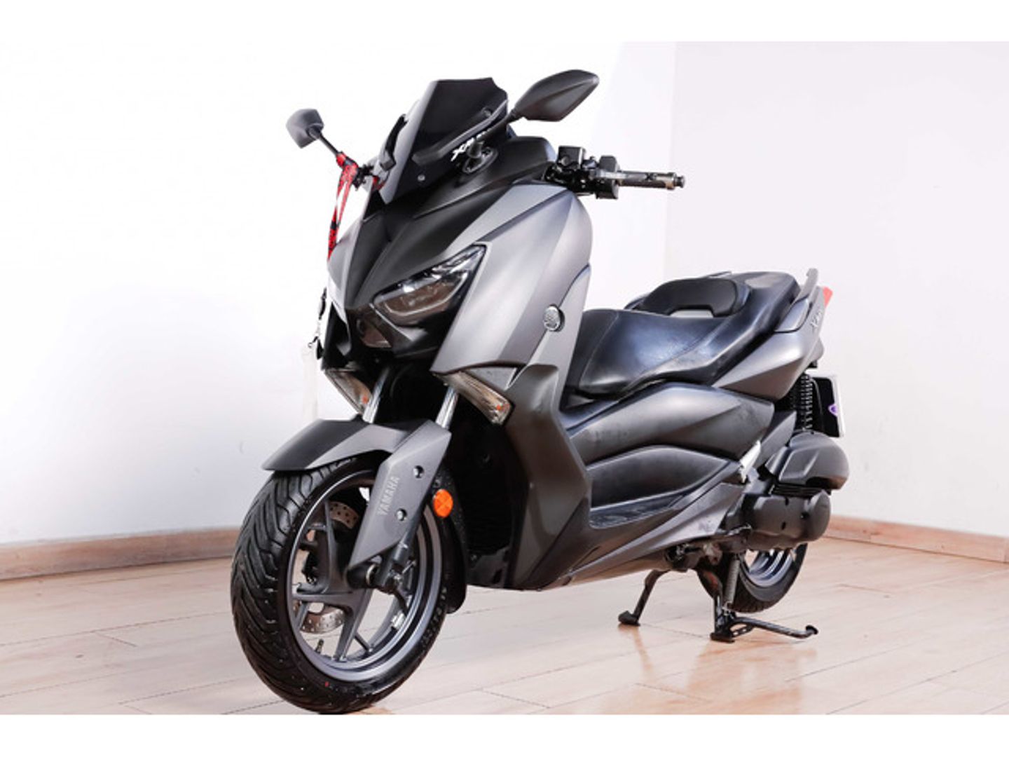 Yamaha X-Max 125
