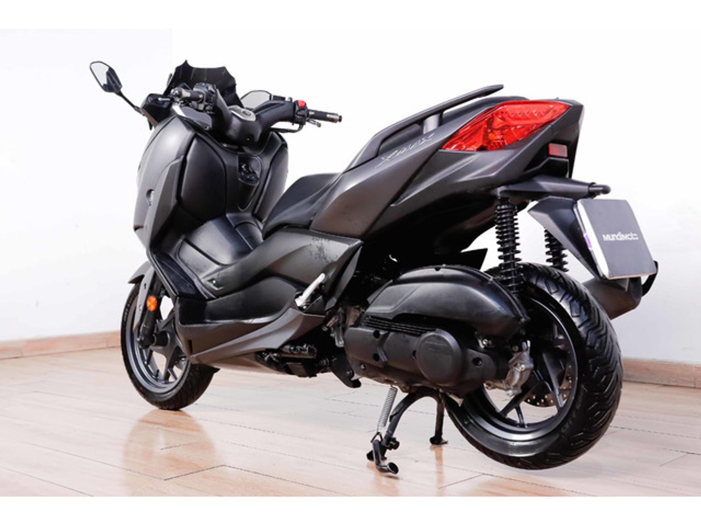 Yamaha X-Max 125
