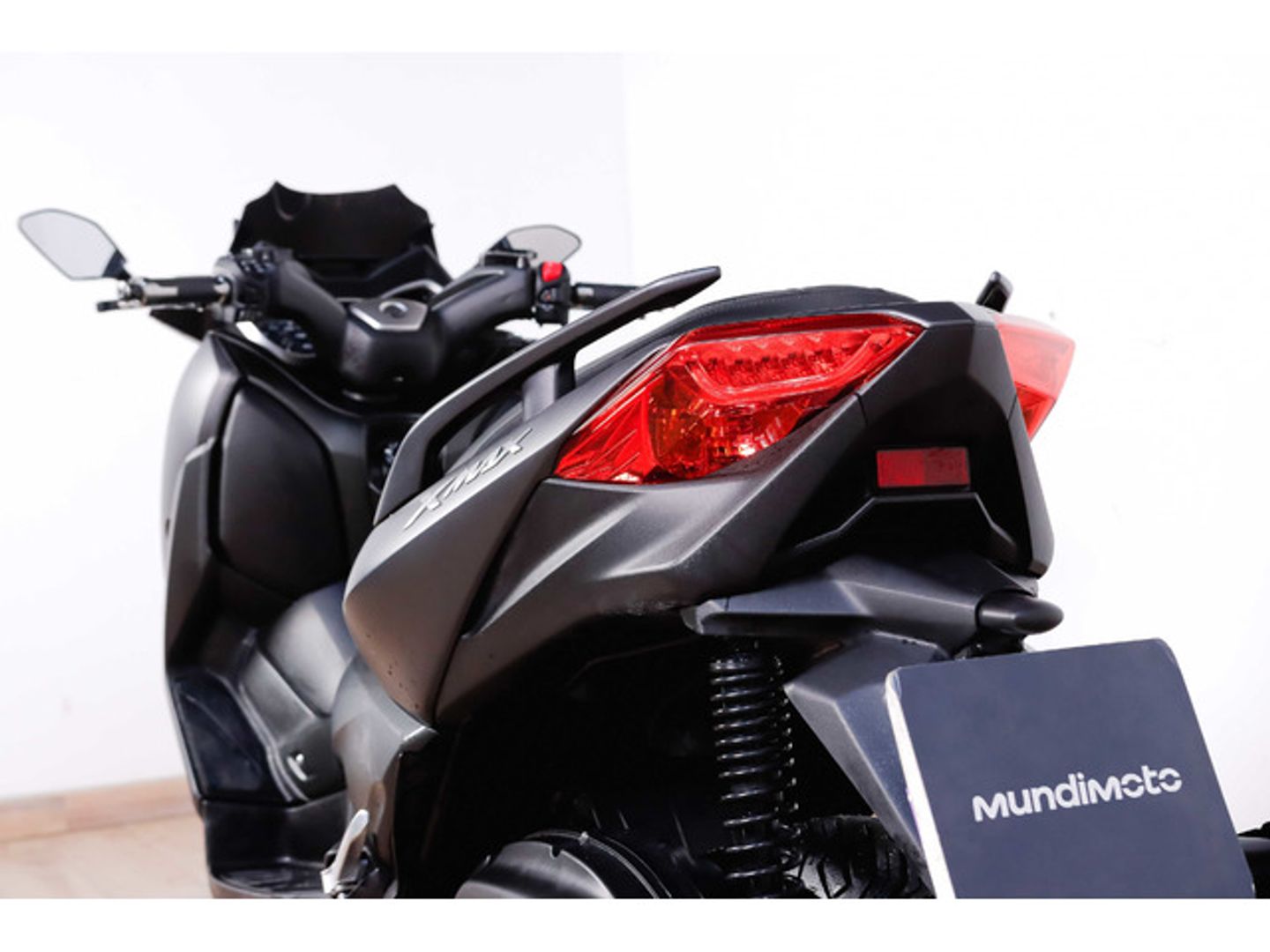 Yamaha X-Max 125