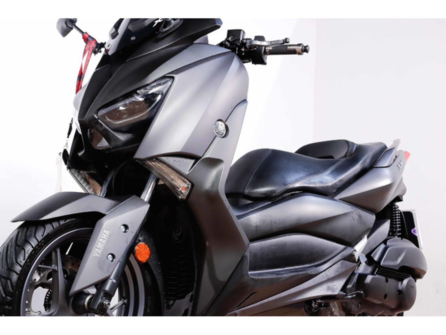 Yamaha X-Max 125