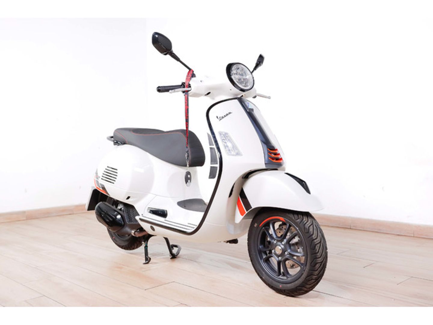 Vespa GTS 125 SUPERSPORT