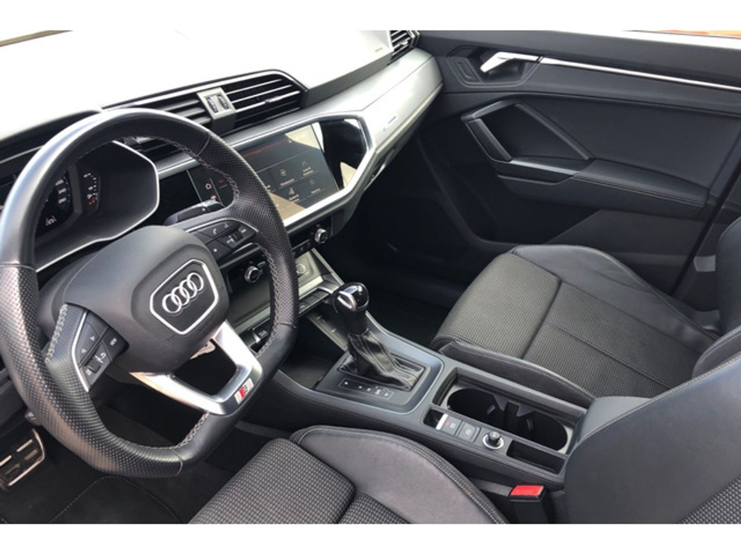 Audi Q3 35 TFSI Black line