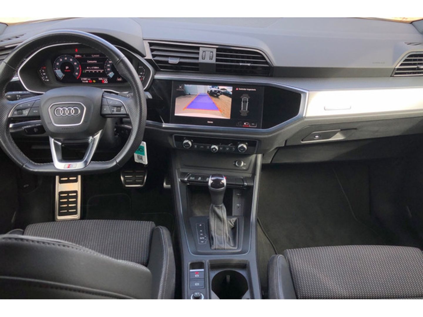 Audi Q3 35 TFSI Black line