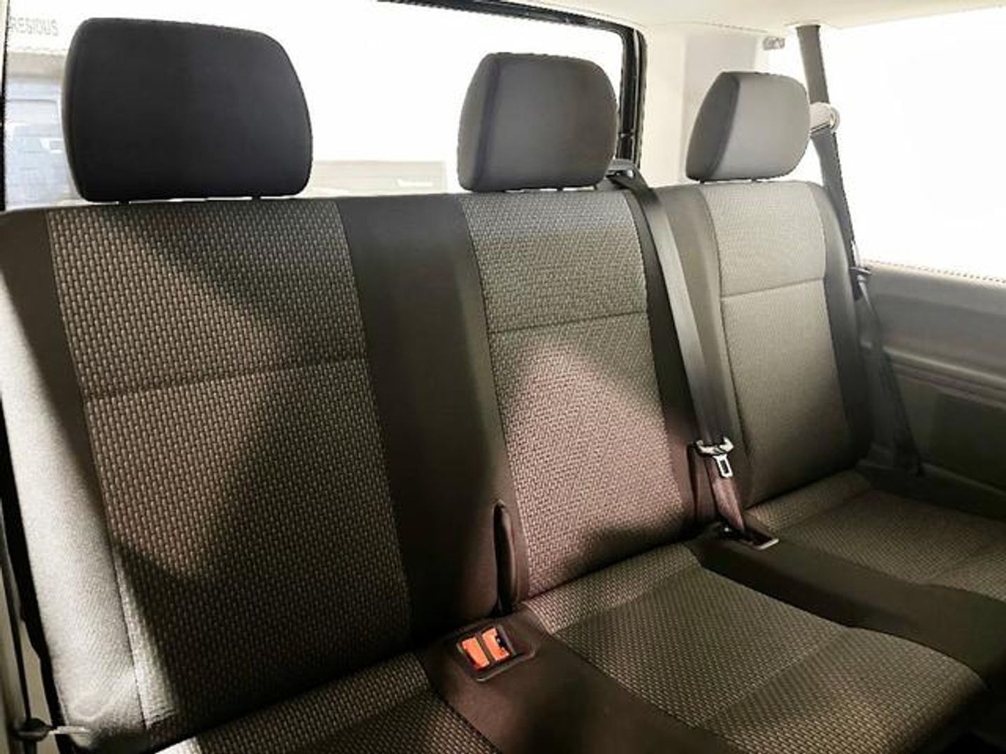 Volkswagen Caravelle 2.0 TDI Origin Batalla Corta