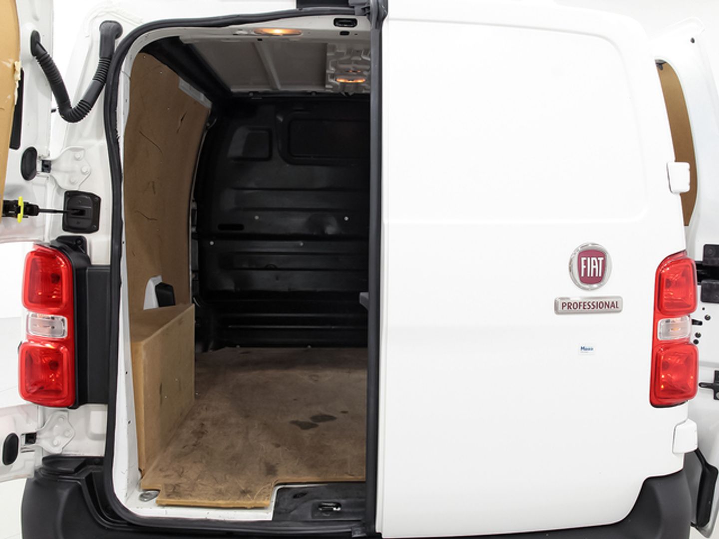 Fiat Scudo Furgon 1.5 BlueHDI L1 Business 75 kW (102 CV)