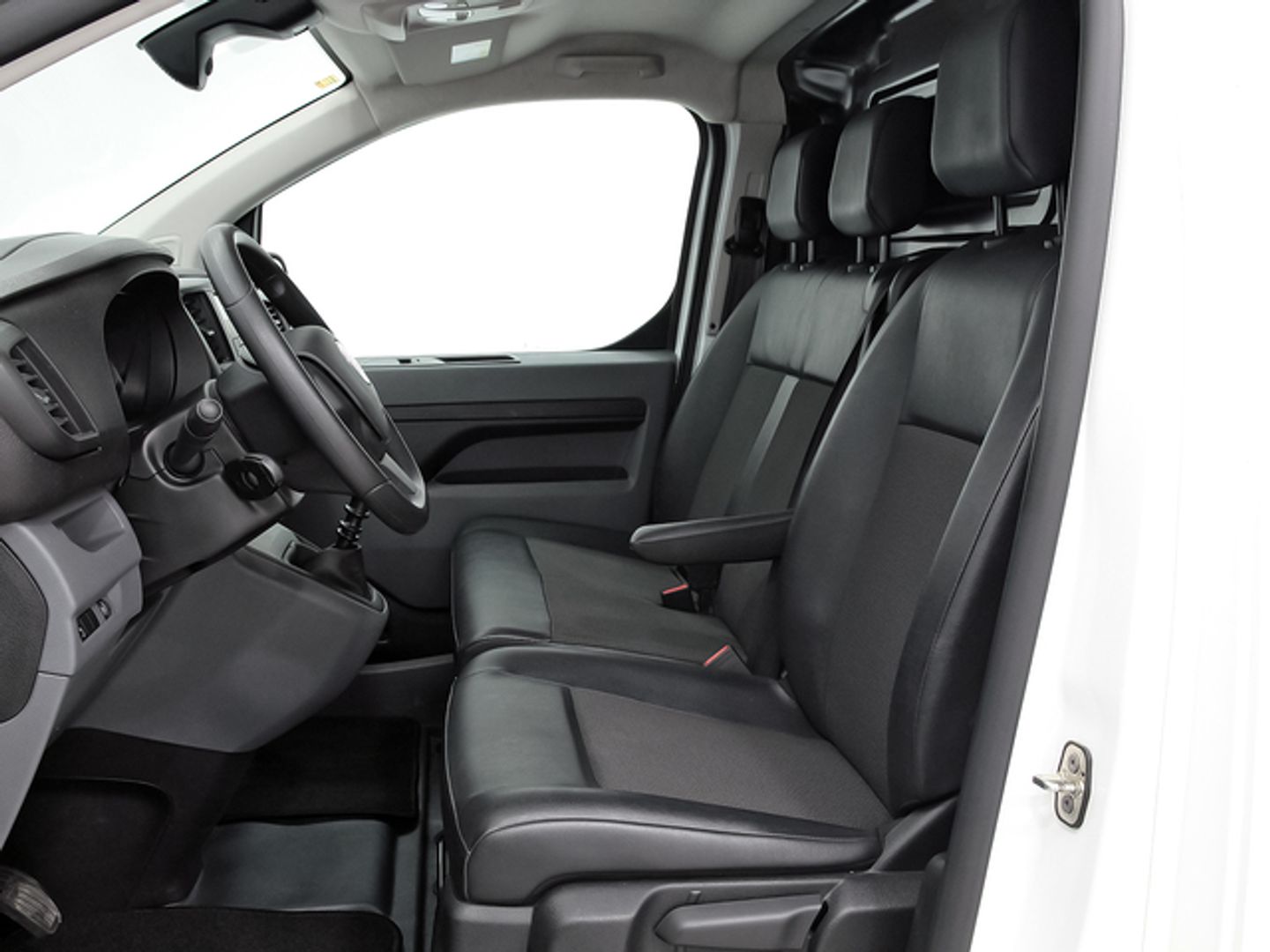 Fiat Scudo Furgon 1.5 BlueHDI L1 Business 75 kW (102 CV)