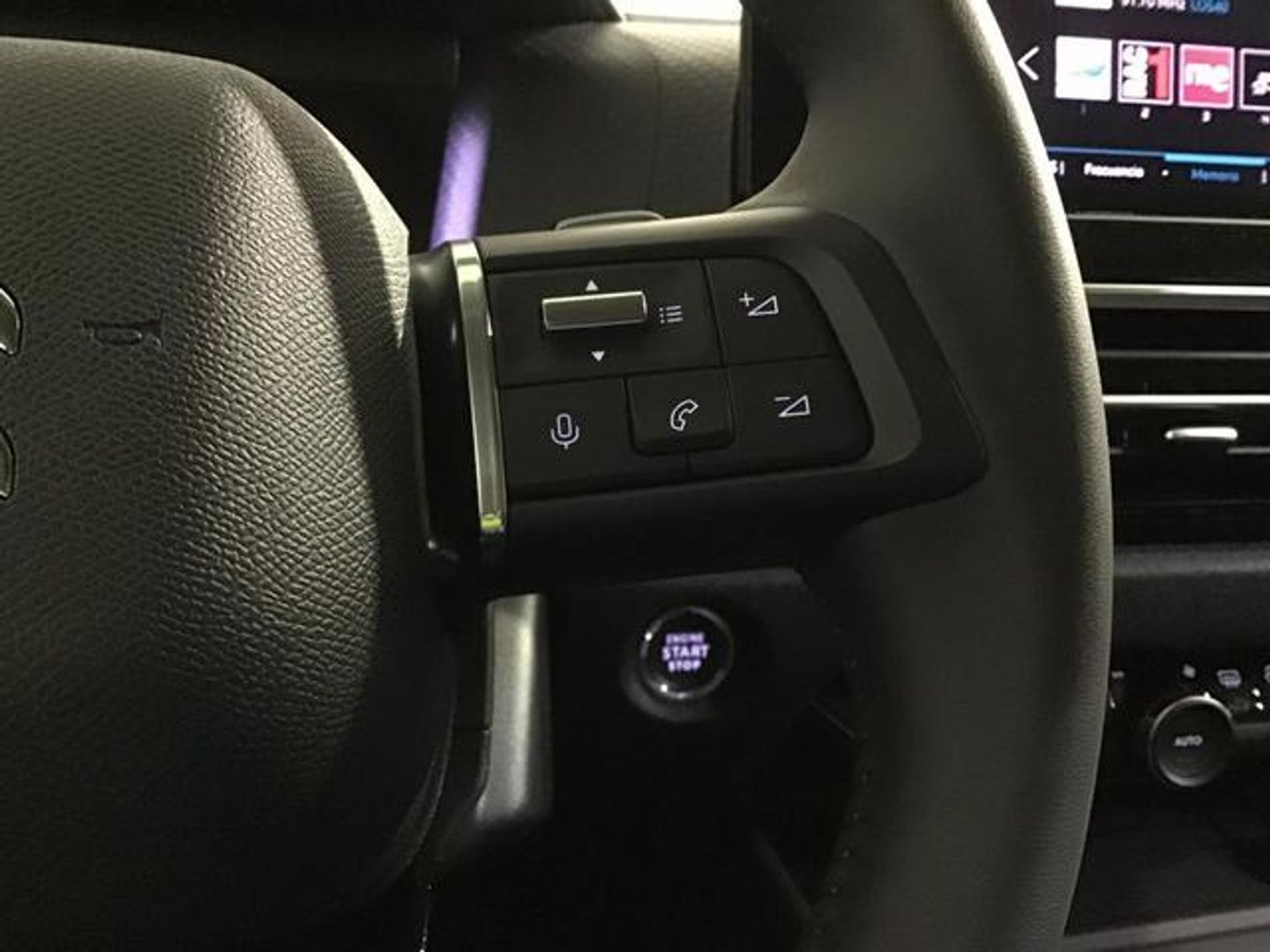Citroen C4 X Hybrid 136 e-DCS6 Plus 100 kW (136 CV)