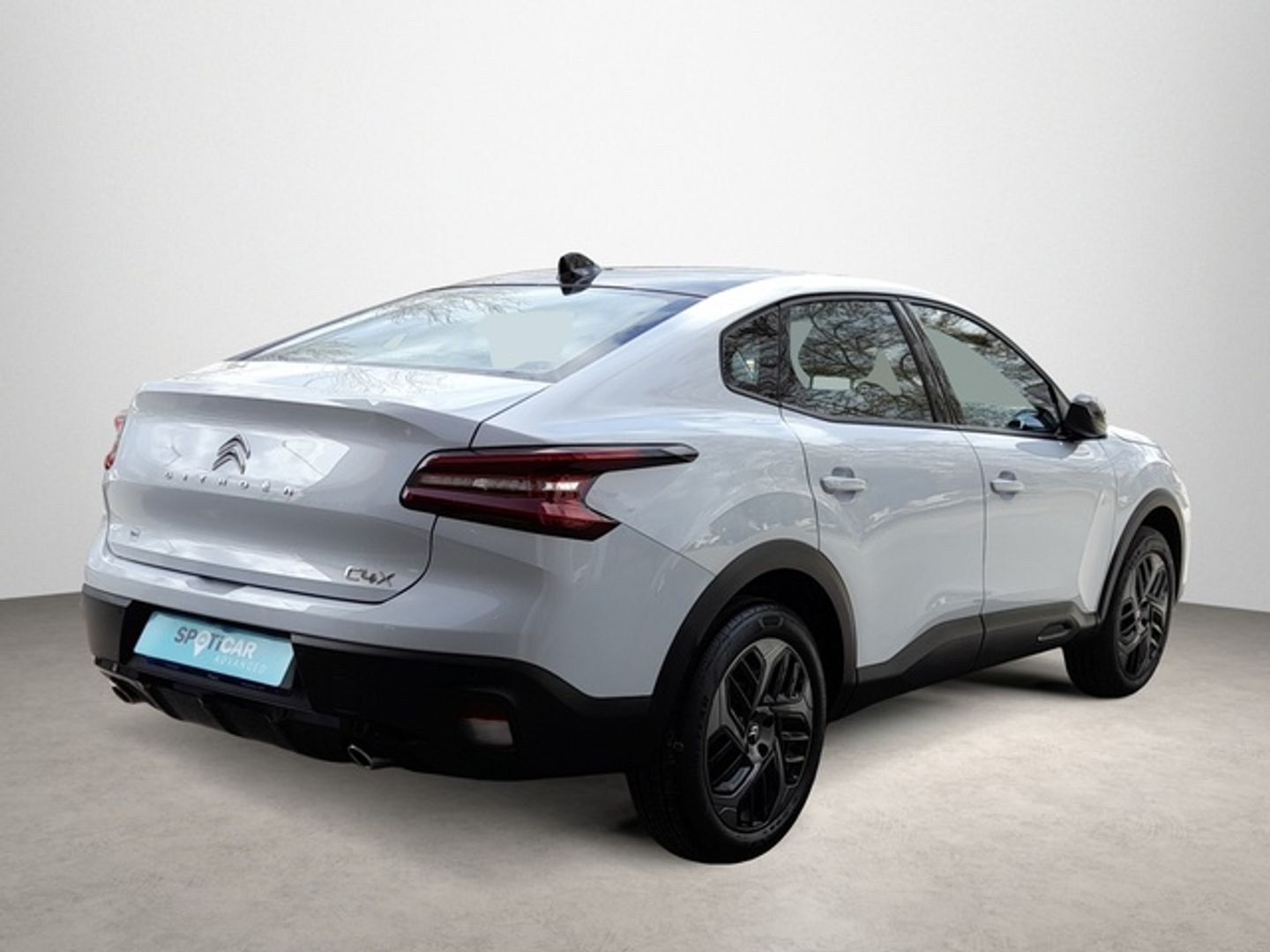 Citroen C4 X Hybrid 136 e-DCS6 Plus 100 kW (136 CV)