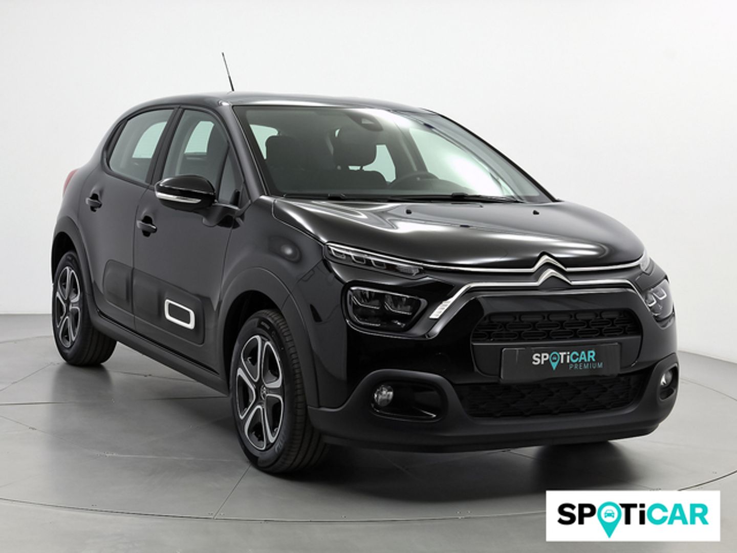 Citroen C3 PureTech 83 Plus Negro Sedan