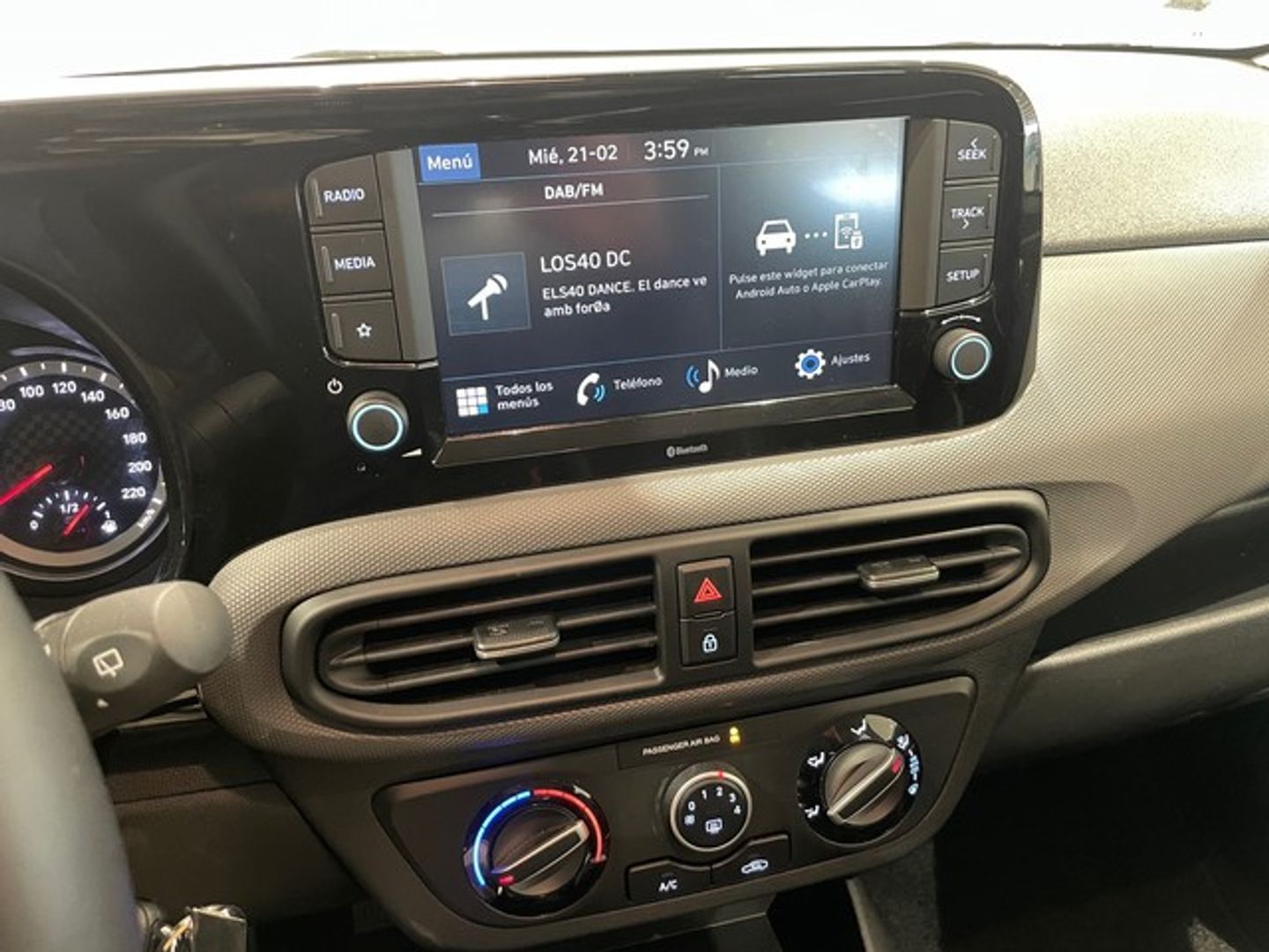 Hyundai i10 1.0 Essence 49 kW (67 CV)