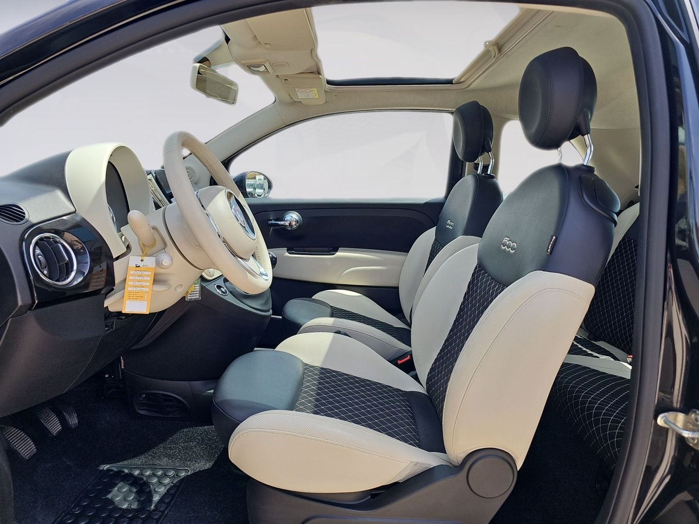 Fiat 500 1.0 Hybrid Dolcevita 51 kW (70 CV)
