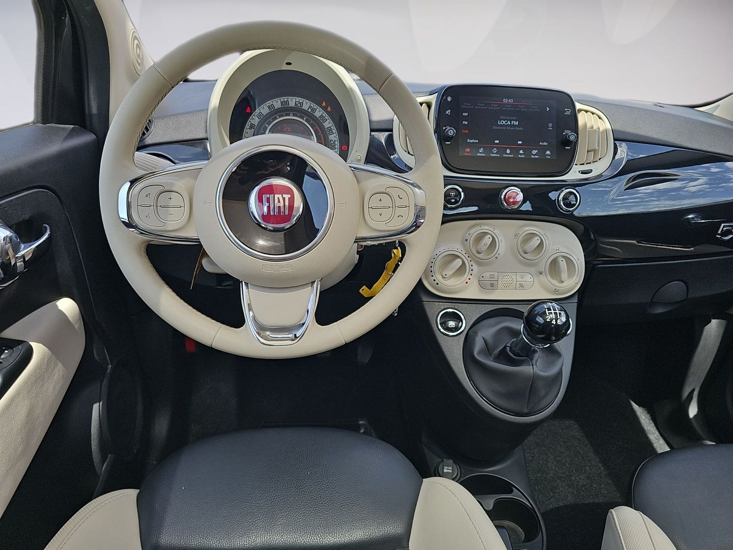 Fiat 500 1.0 Hybrid Dolcevita 51 kW (70 CV)