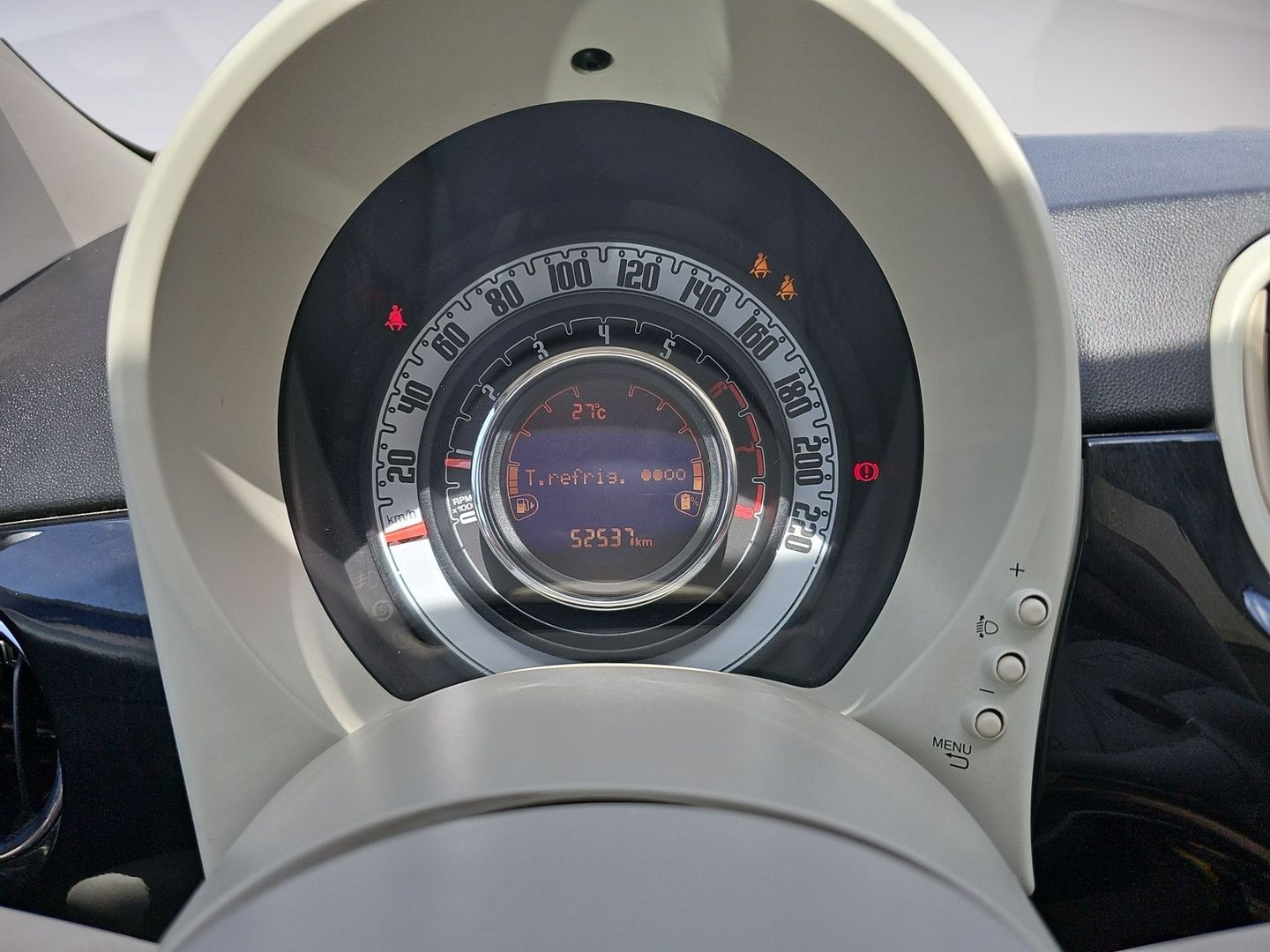Fiat 500 1.0 Hybrid Dolcevita 51 kW (70 CV)