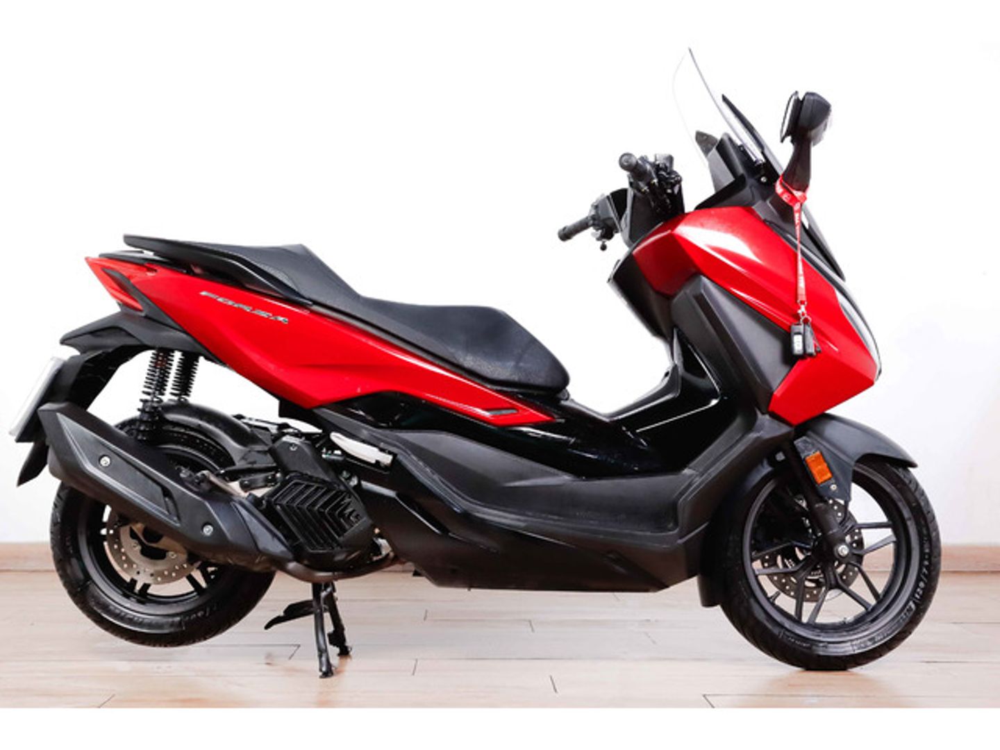 Honda FORZA 125 ABS Special Edition Rojo Motorcycle