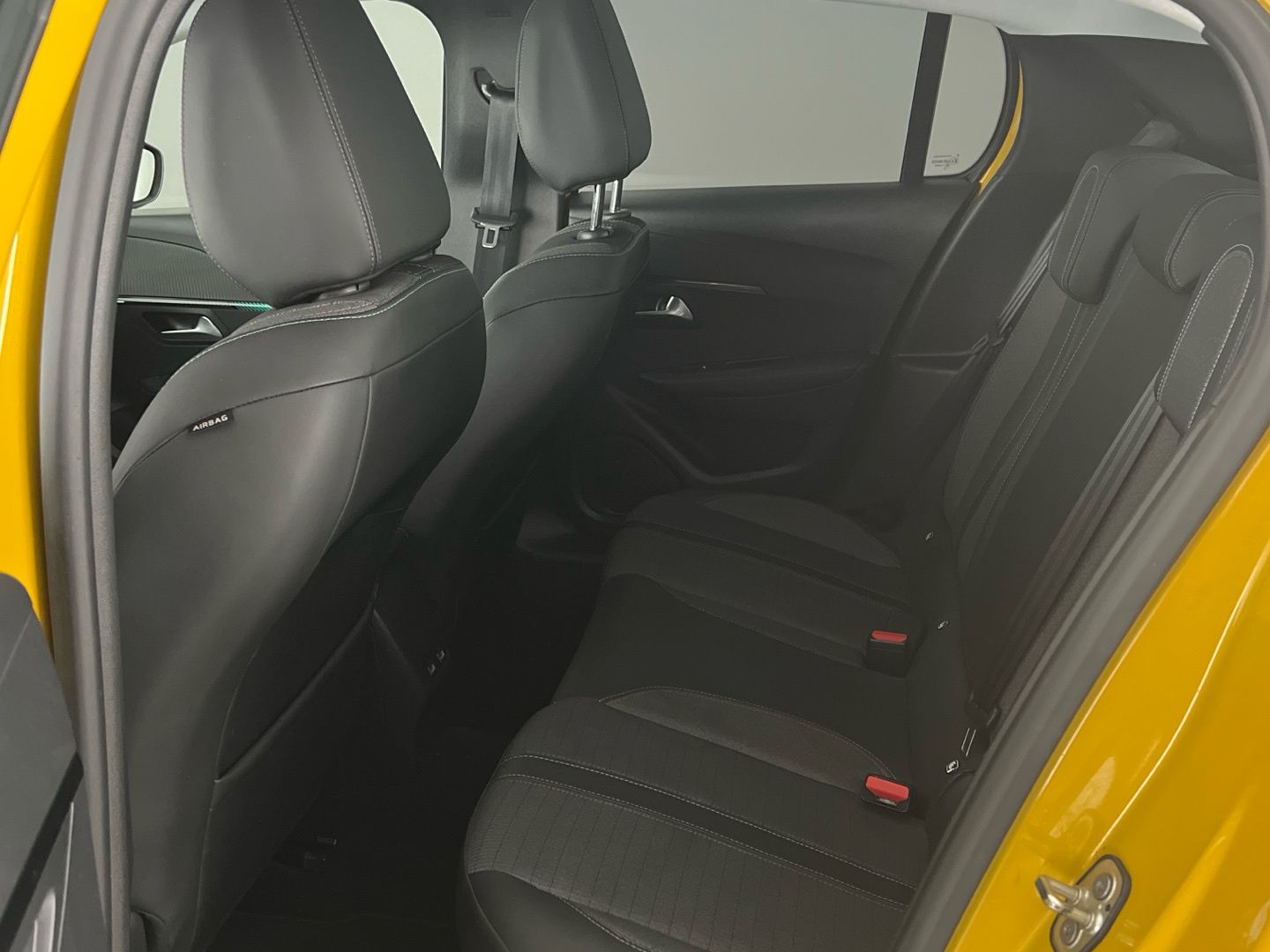 Peugeot 208 BlueHDi 100 Active Pack